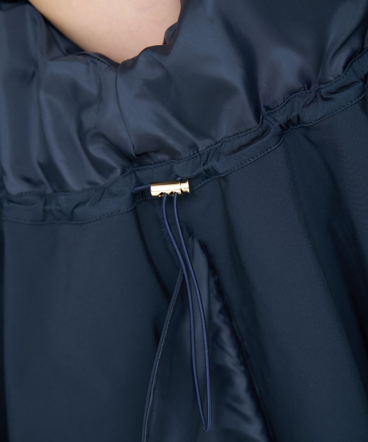 アンドクチュール「ペプラムマウンテンパーカー」|アウトドア|