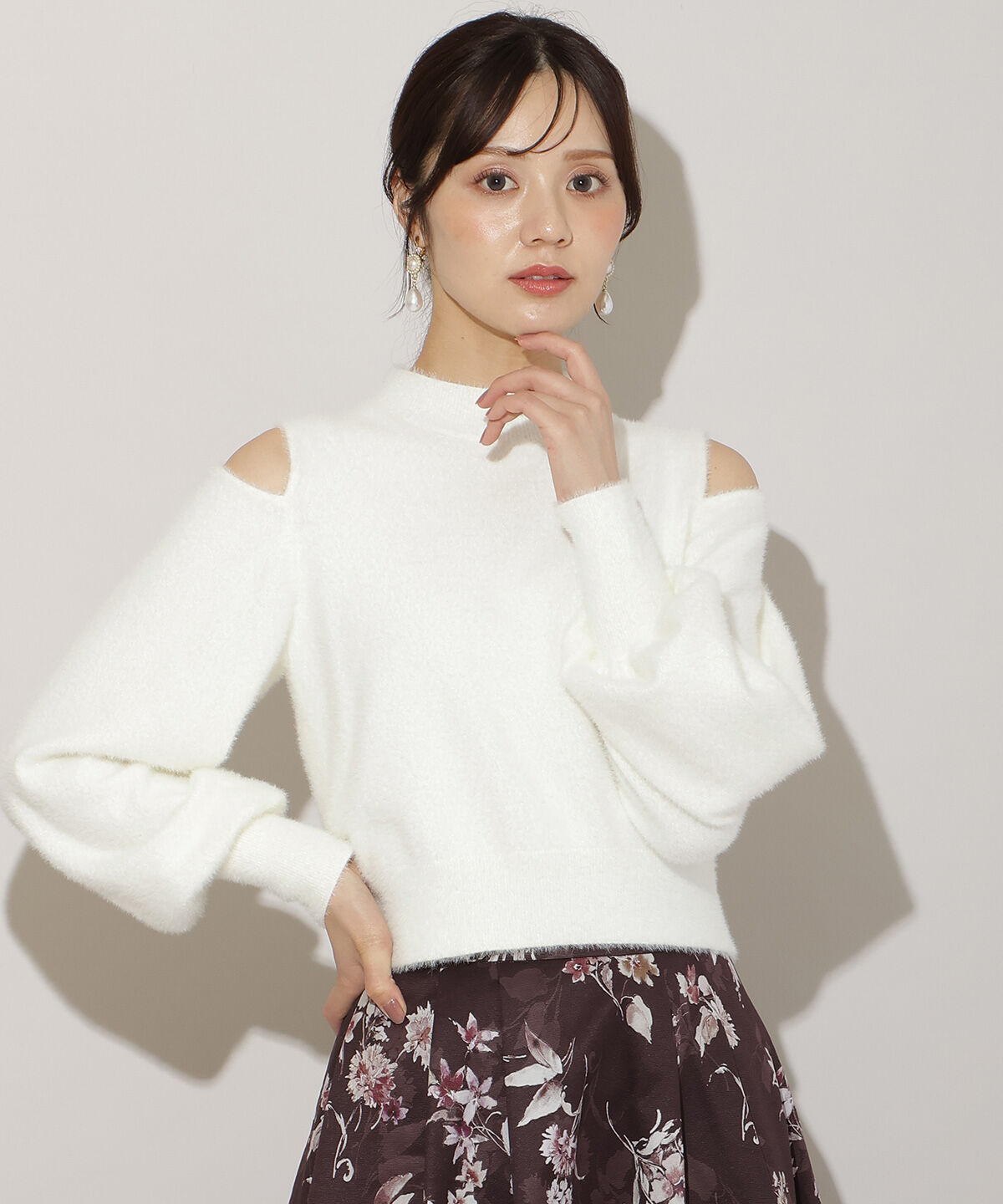 WILLSELECTION「ショルダースリットフェザープルオーバー」|ニット・セーター|オフ