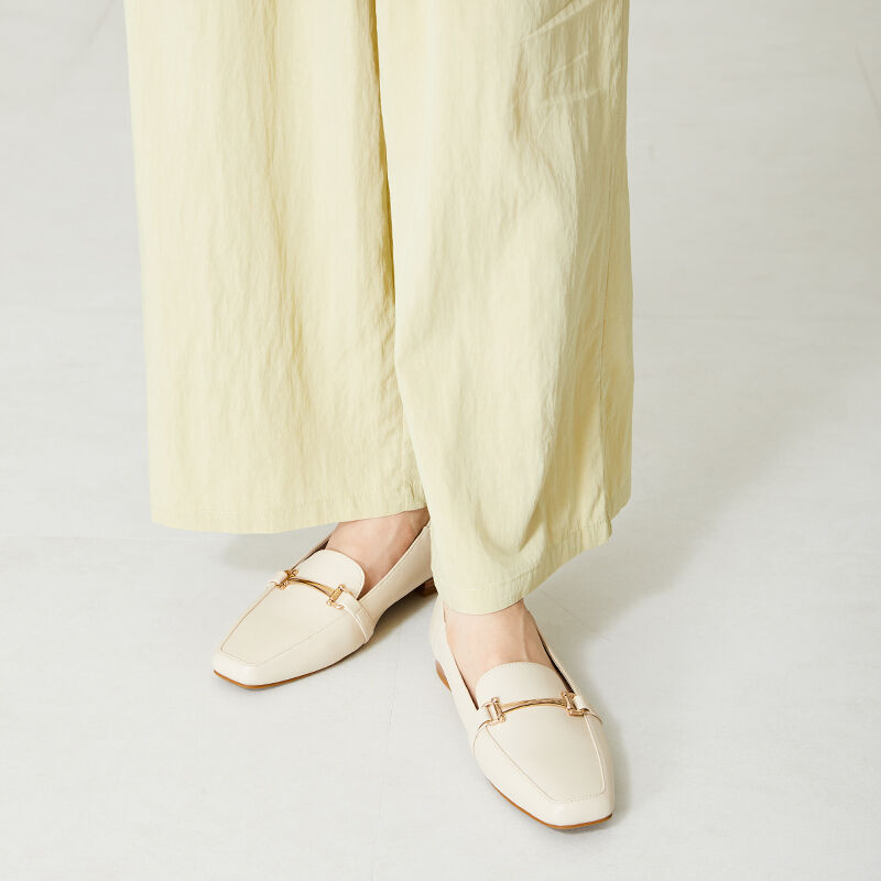 WA Oriental TRaffic「ビットモチーフバブーシュローファー/42104」|ローファー|BEIGE