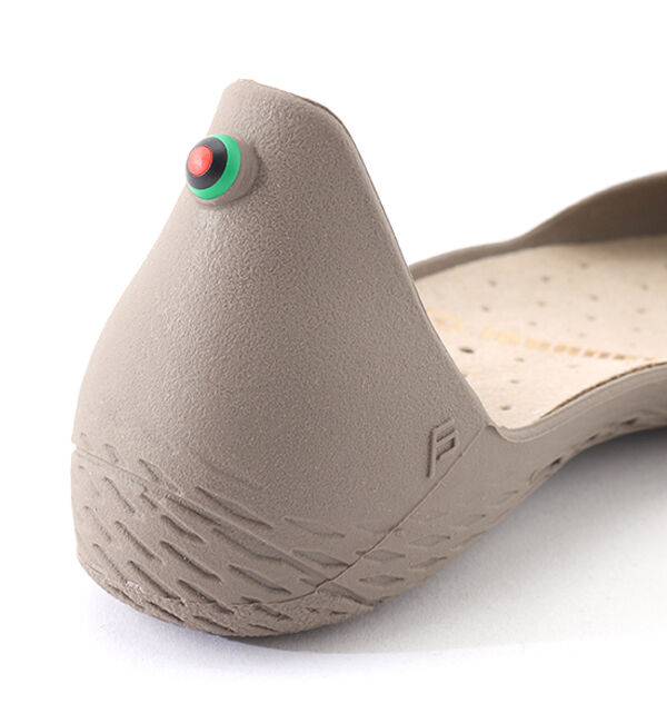  「＊2022年新色デビュ-　FS 【　BODY&times;INSOLE　Mastic&times;Vegan】」|スニーカー|