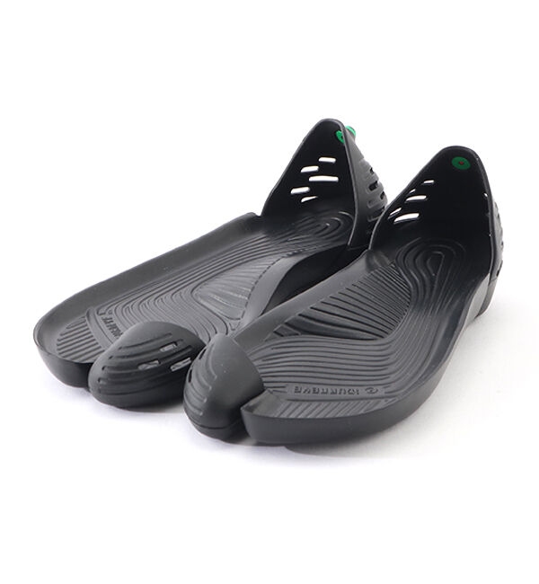 「JUNGLE  【　BODY&times;INSOLE　Black&times;Black】」|サンダル|Black&times;Black