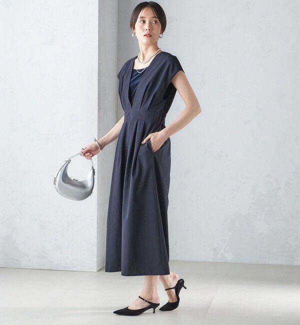 SHIPS for women「〈手洗い可能〉梳毛調 深V ノースリーブ ワンピース」|ワンピース|