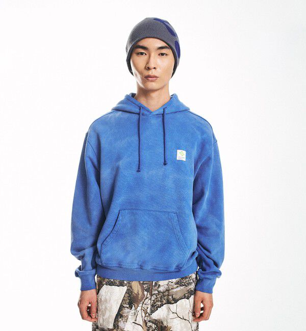 SHIPS「City Ambient Products: フロスト フェード スクエアロゴ スウェット パーカー」|パーカー|