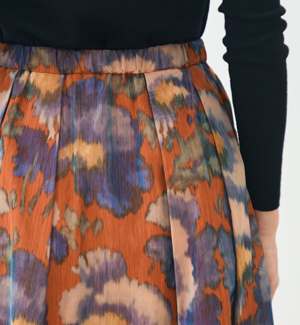 TOMORROWLAND collection「ヴァーミリオンプリント タックスイングスカート」|フレア|