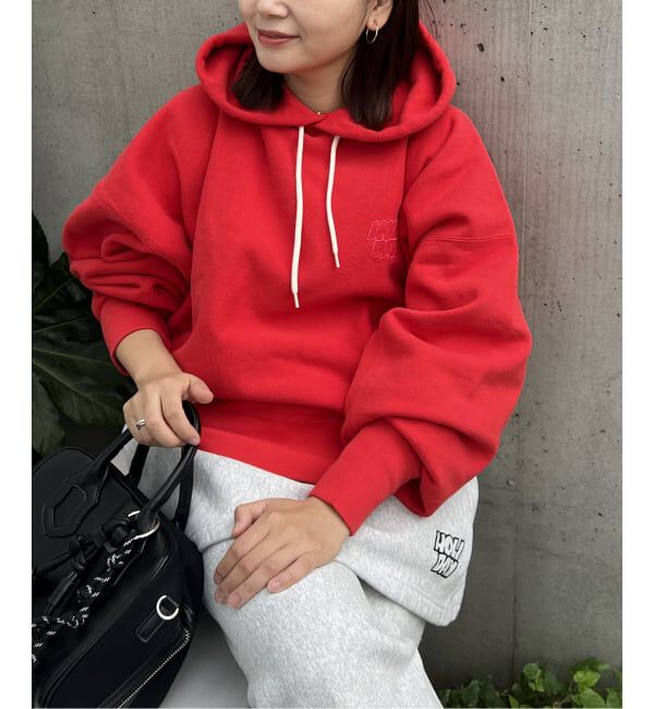 JOURNAL STANDARD「別注【CHAMPION*JOURNAL STANDARD by HOLIDAY】HOODIE」|パーカー|レッド