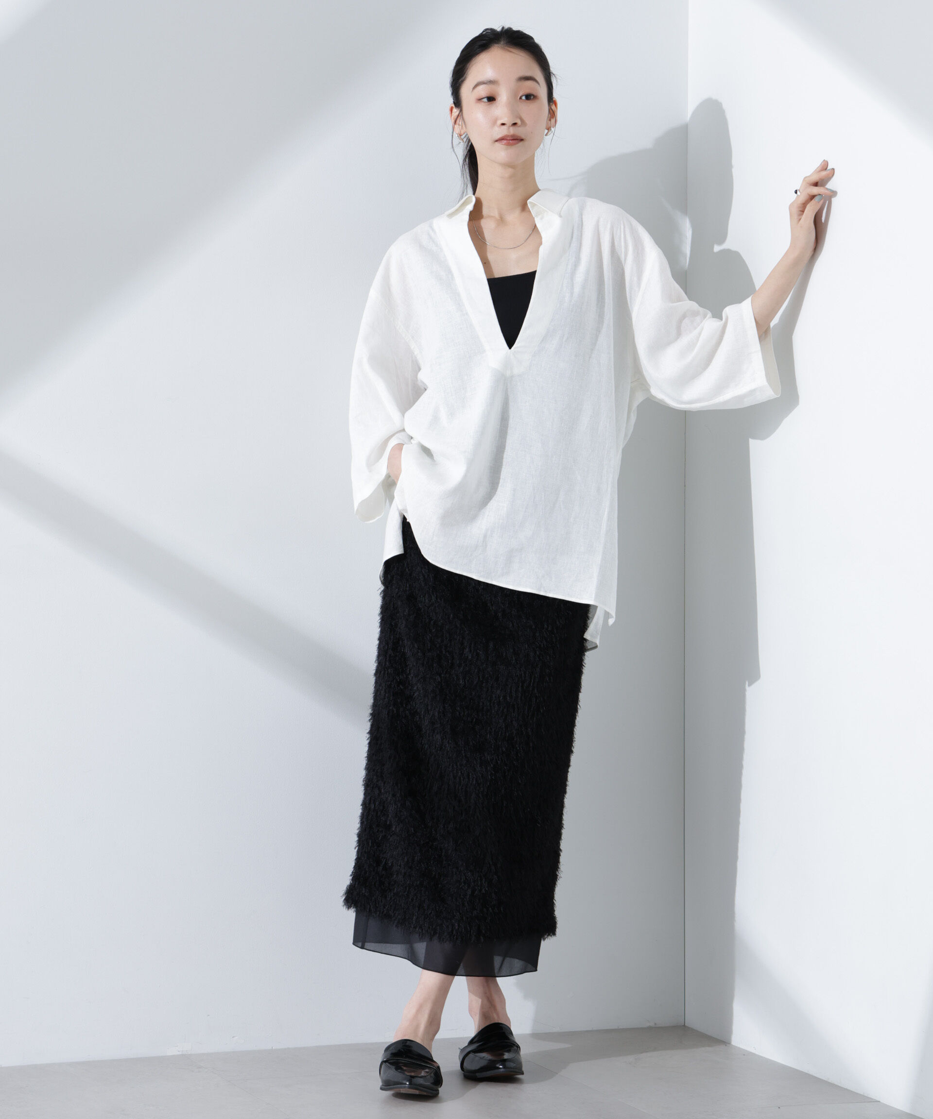 nano･universe「Anti Smell Linen プルオーバーVネックシャツ」|シャツ・ブラウス|