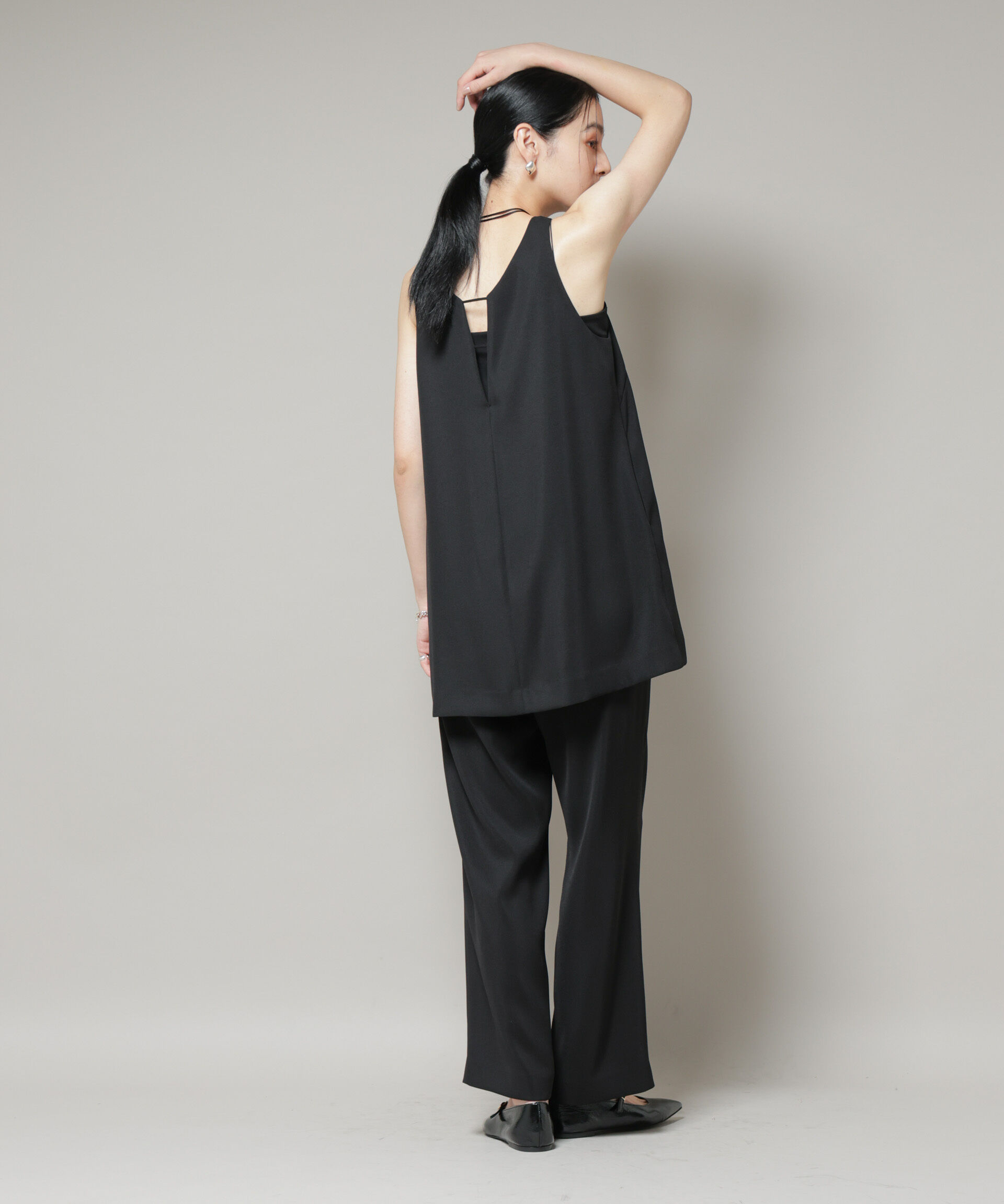 nano･universe「ダブルクロスノースリーブブラウス&times;パンツセットアップ」|ワンピース|