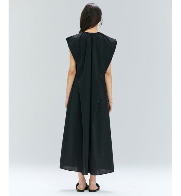 BEIGE,「【洗える/接触冷感/速乾/UVケア対応】BATEAU / フレンチスリーブAラインタックワンピース」|ワンピース|