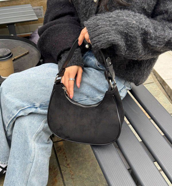 fredy emue「パイピングスエードラウンドワンショルバッグ」|ショルダー・メッセンジャー|