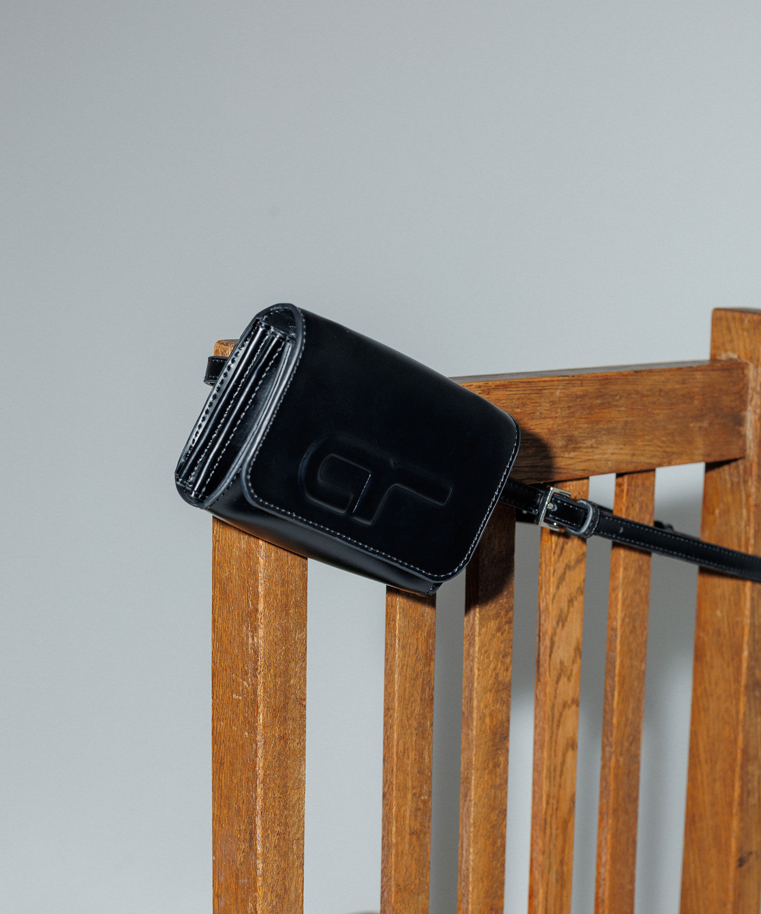 ADAM ET ROPE'「【一部WEB限定カラー】ウォレットマルチロゴショルダー」|ショルダー・メッセンジャー|