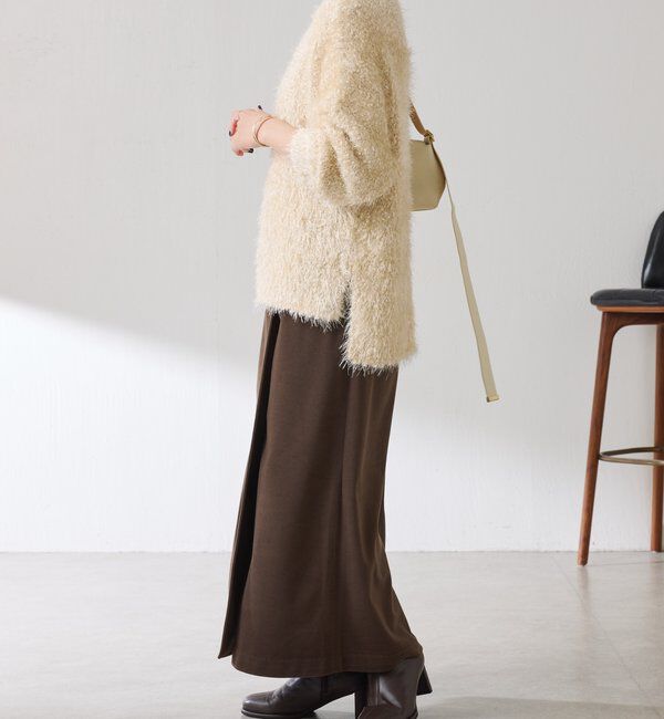  「ビーンズヤーンVネックニット」|ニット・セーター|