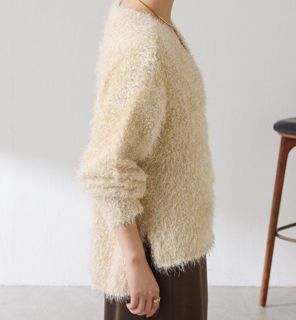  「ビーンズヤーンVネックニット」|ニット・セーター|