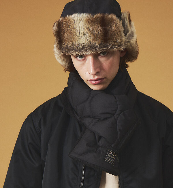 ABAHOUSE「【TAION /タイオン】MILITARY REVERSIBLE　SCARF/ミ」|マフラー|ブラック