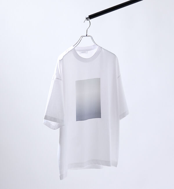 ABAHOUSE「グラデーション グラフィック プリントTシャツ/オーバーサイズ」|Tシャツ・カットソー|