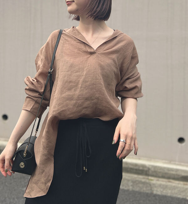 Rouge vif「麻バックスリットVネックシャツ」|シャツ・ブラウス|