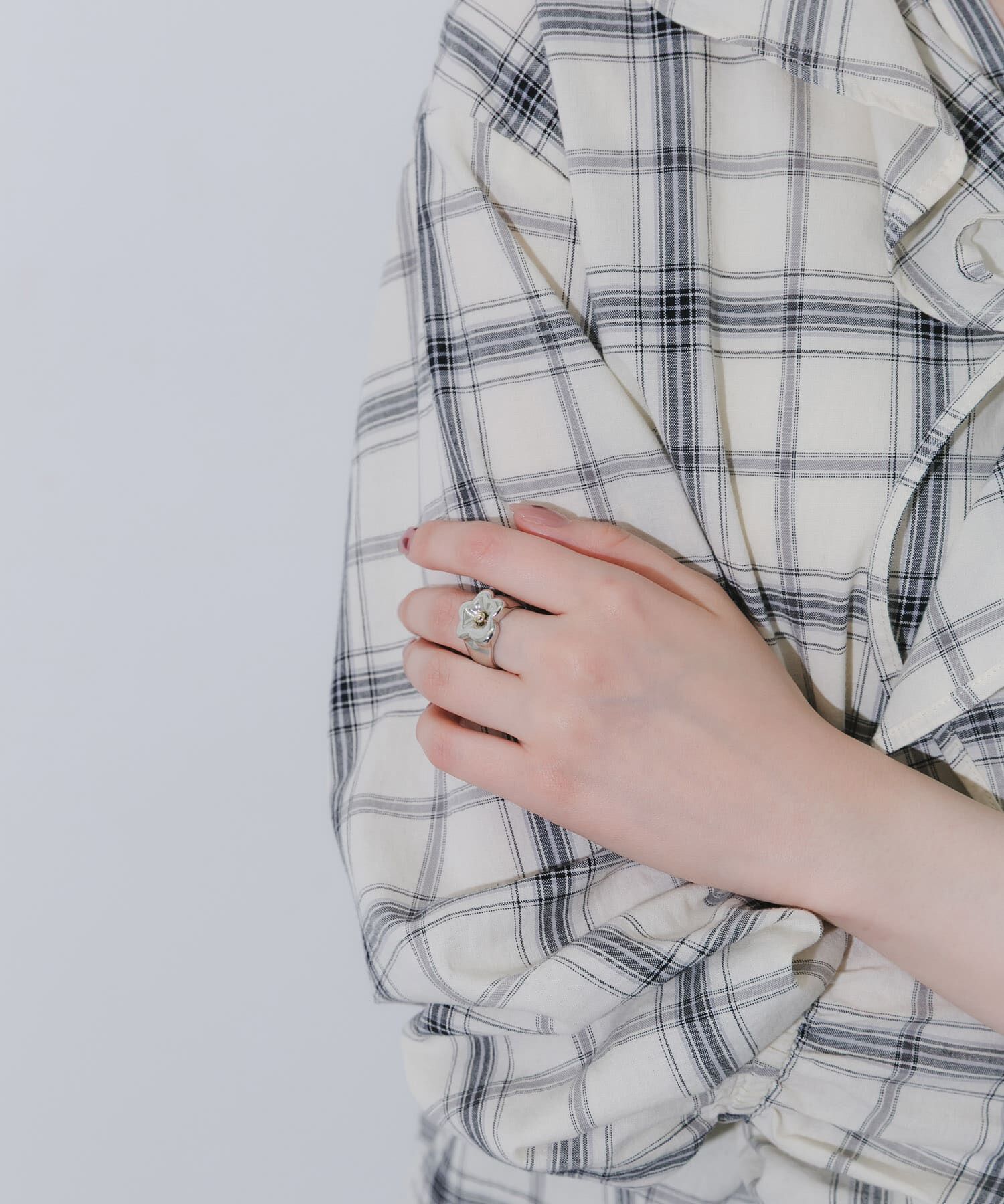 SMELLY「ニュアンスメタルフラワーリング」|リング|