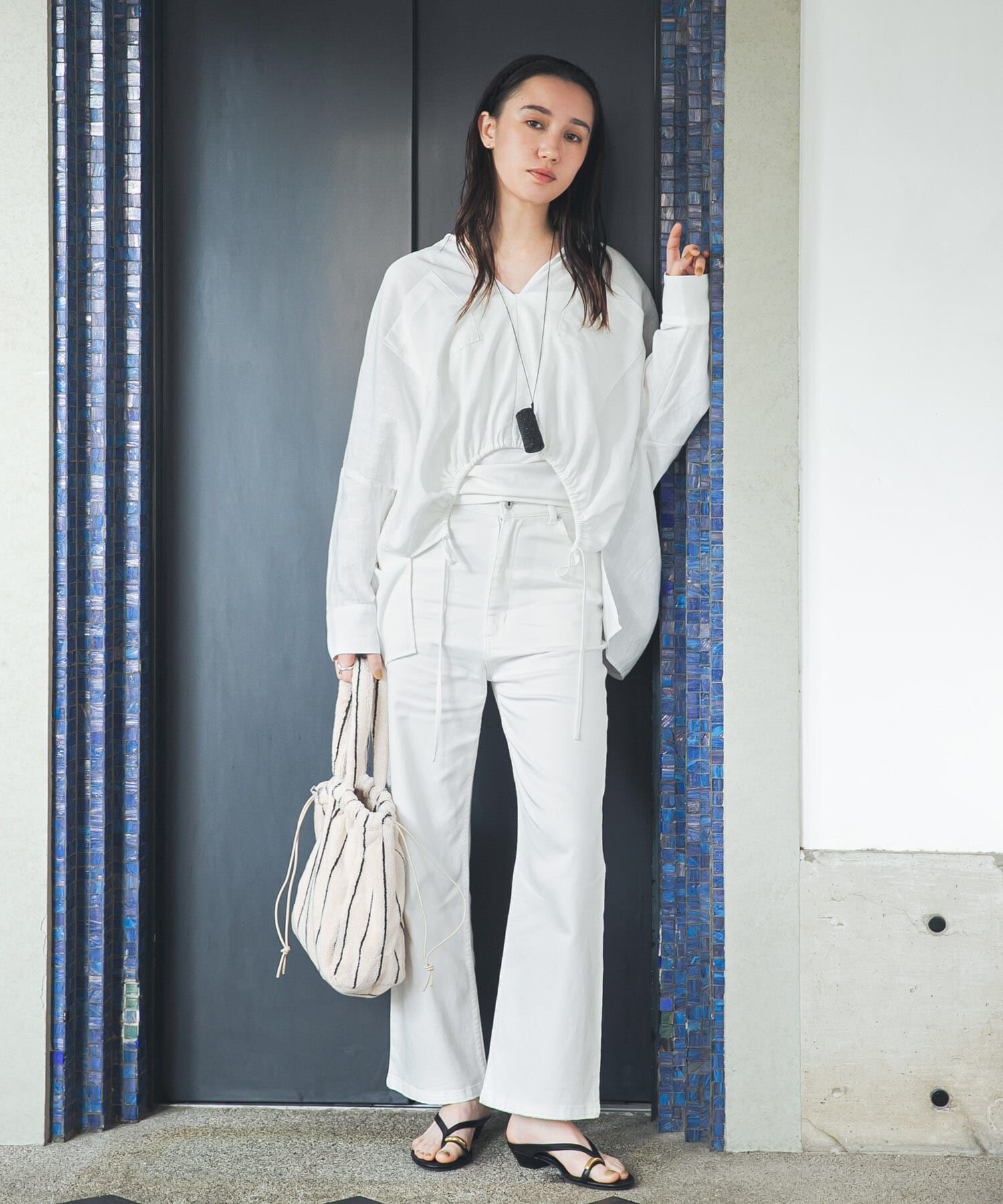 URBAN RESEARCH「mohi　メタルリングサンダル」|サンダル|