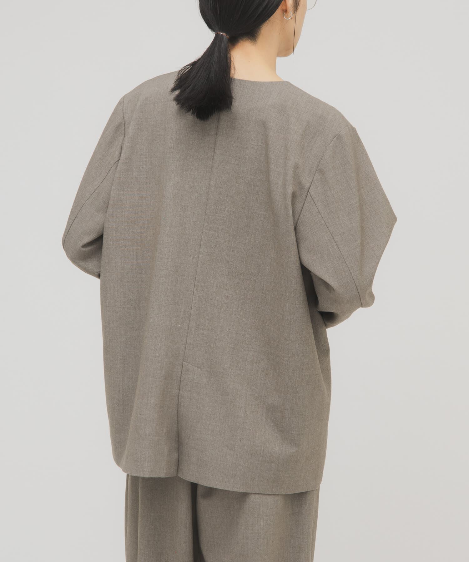  「ノーカラーデザインジャケット」|ノーカラージャケット|