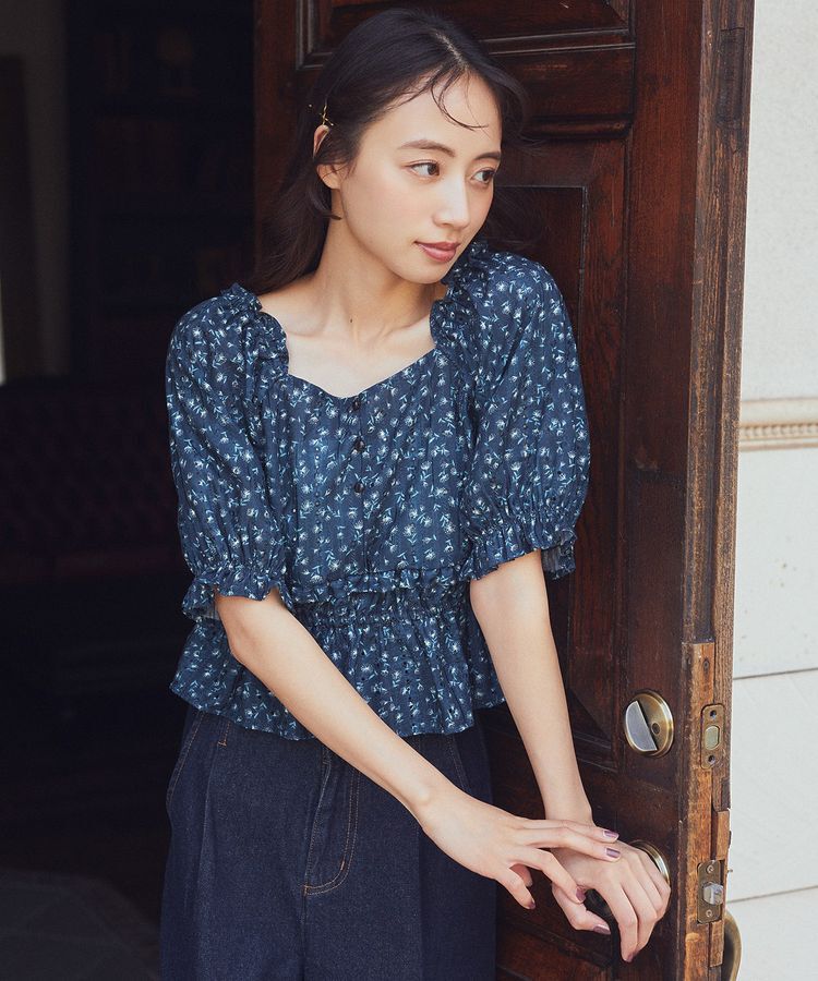 earth music&ecology「フラワー刺繍フリルヘムブラウス」|シャツ・ブラウス|