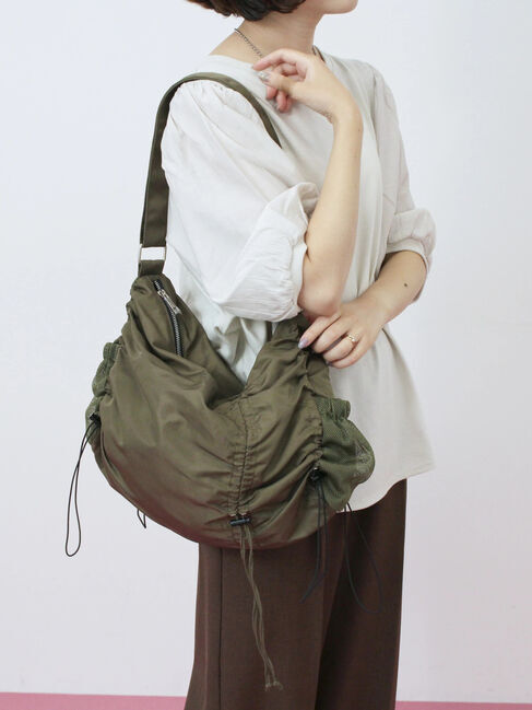 Samansa Mos2 blue「ナイロンシャーリングバッグ」|その他|カーキ