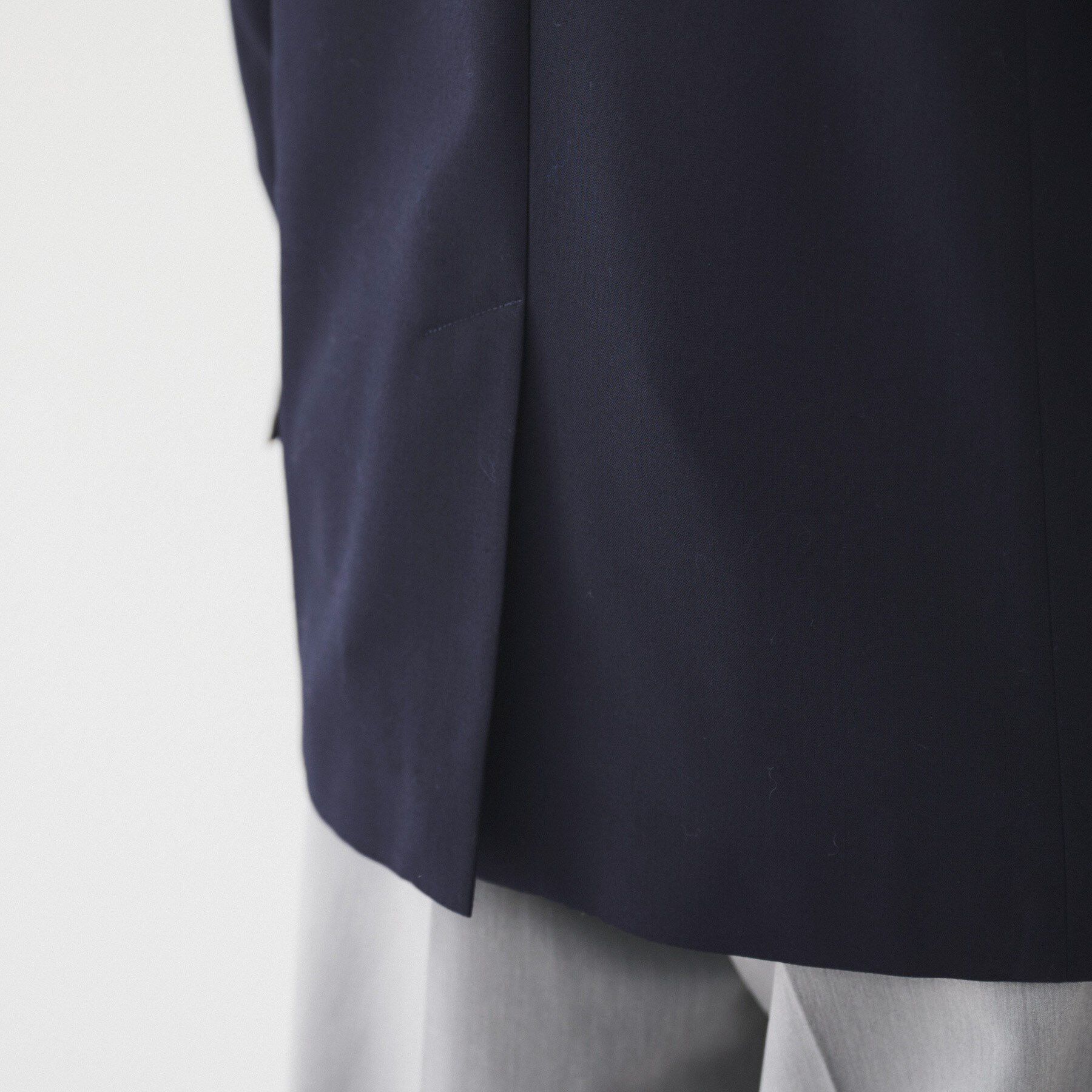 UNTITLED「【通勤/春の軽羽織り】サマーウール調 ダブルブレストジャケット」|テーラードジャケット|