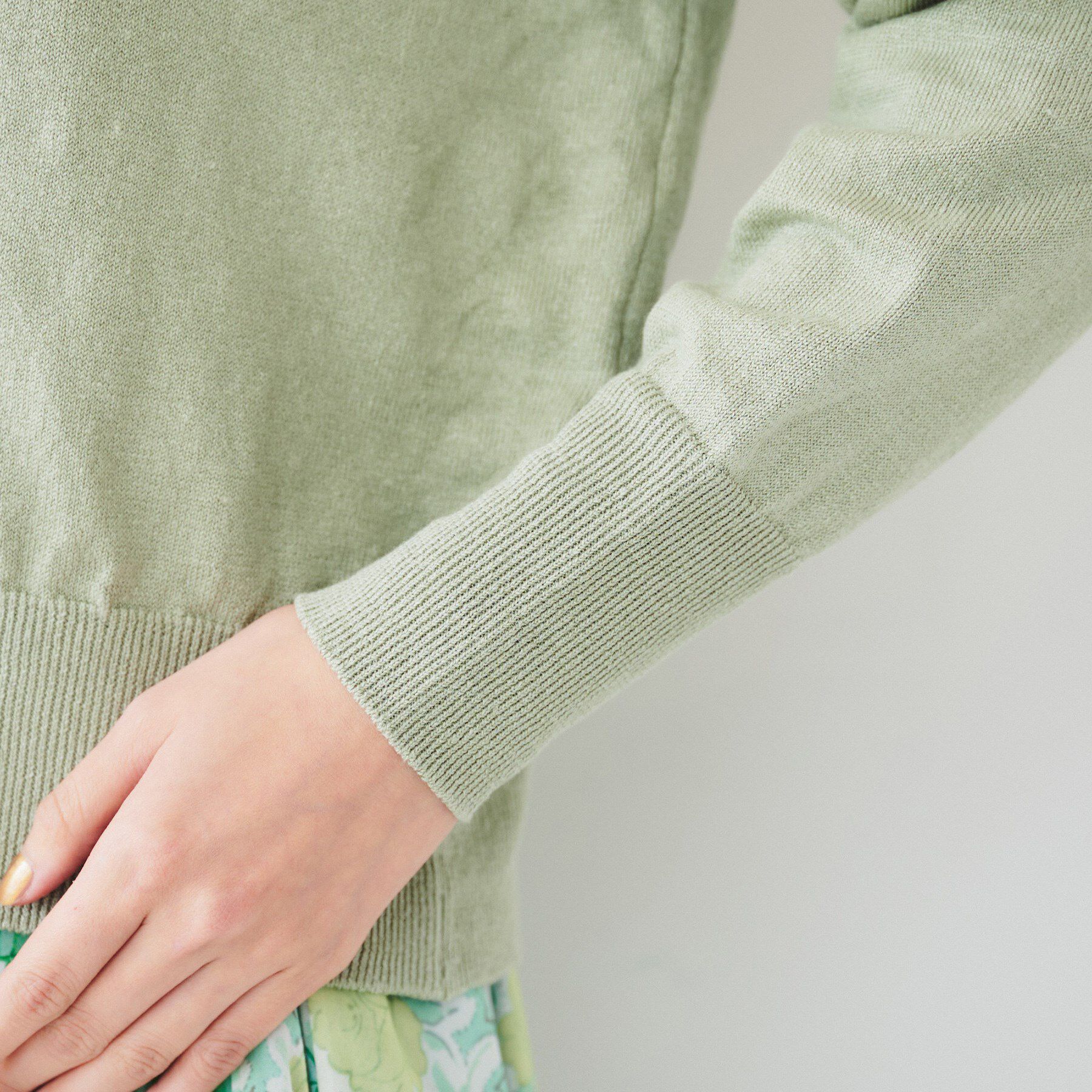 UNTITLED「【アンサンブル可能/手洗い可】リネン混ベーシックカーディガン」|カーディガン|