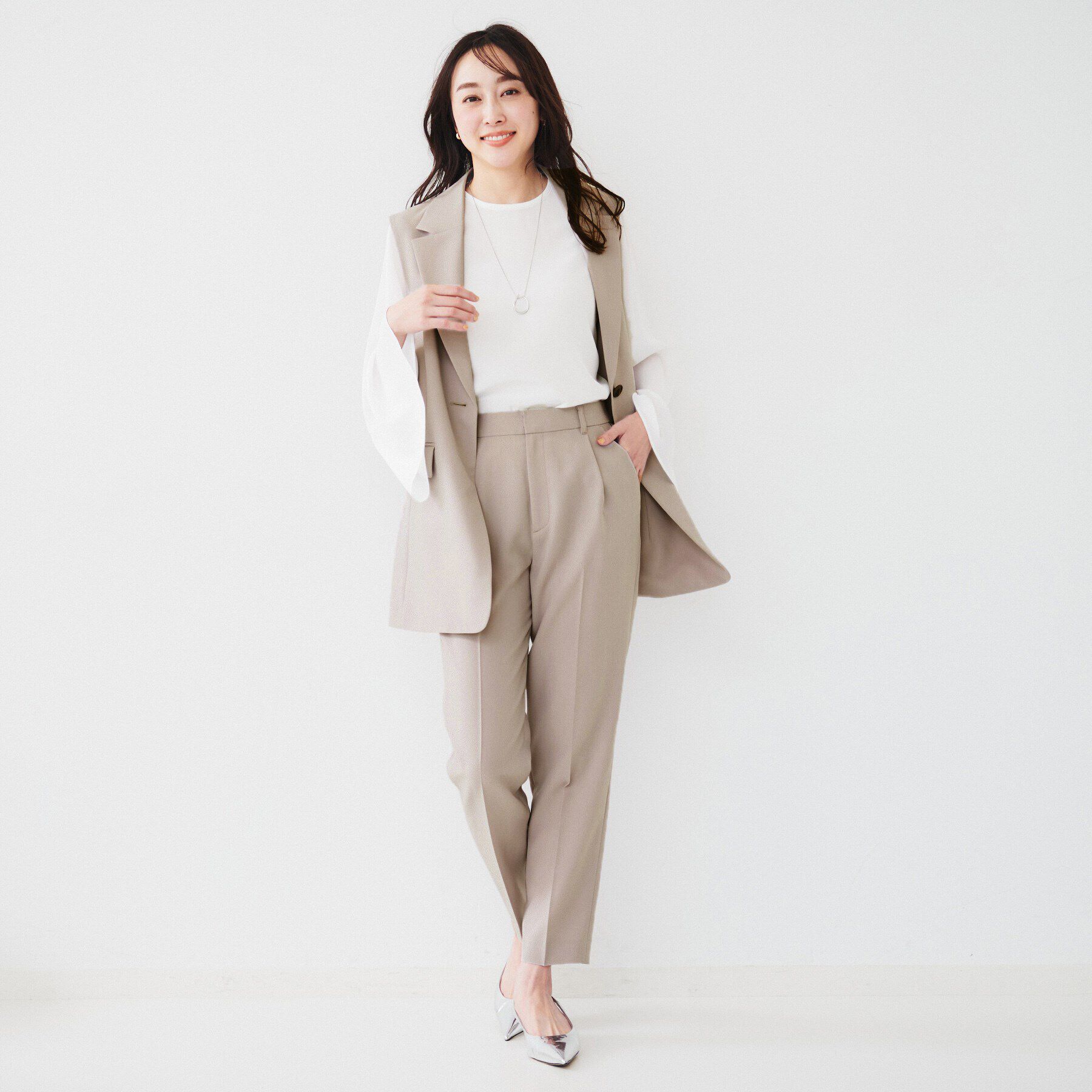 UNTITLED「【接触冷感/UV/セットアップ可能】ライトウェイト タックテーパードパンツ」|その他|