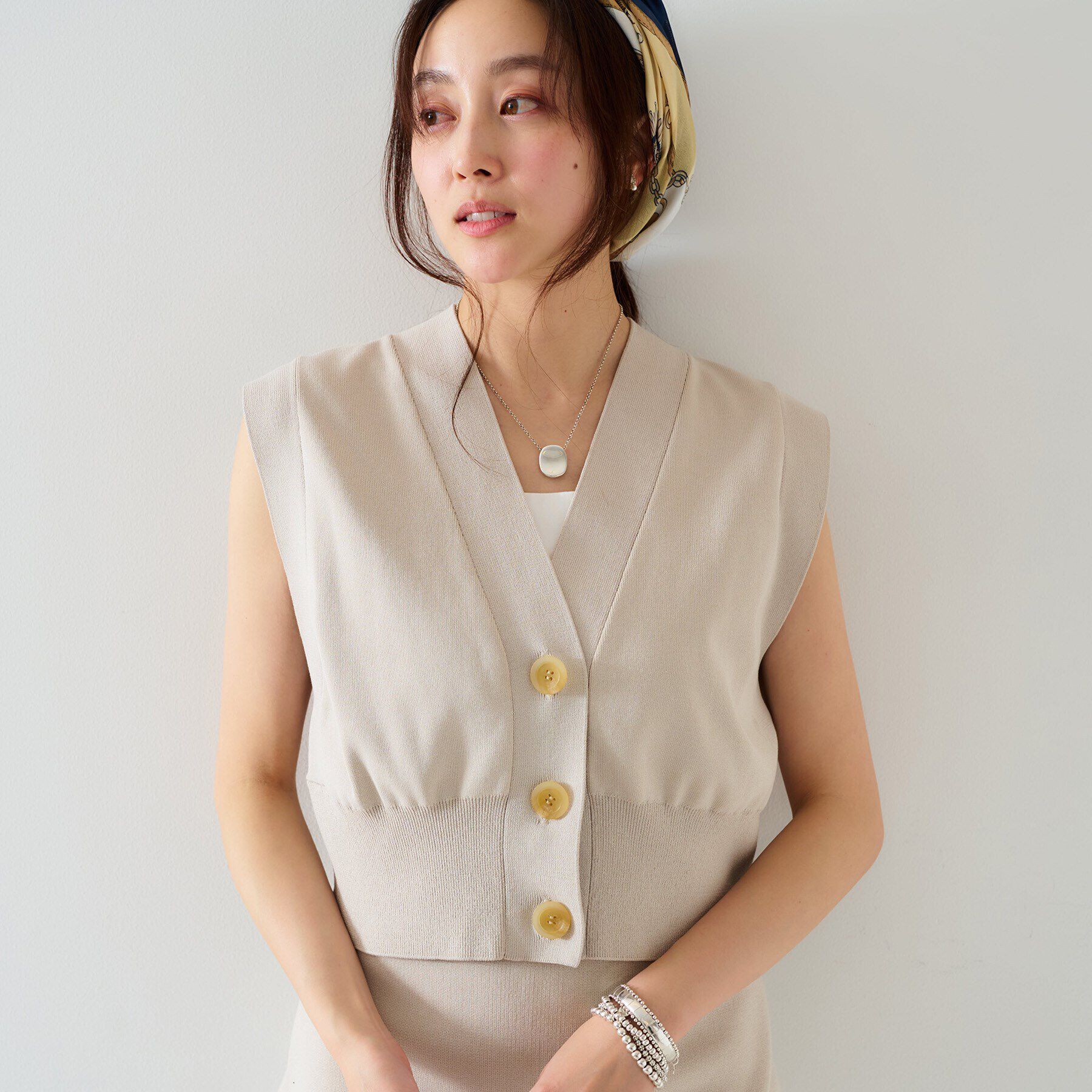 UNTITLED「【セットアップ可能】コンパクトニットベスト」|ニット・セーター|