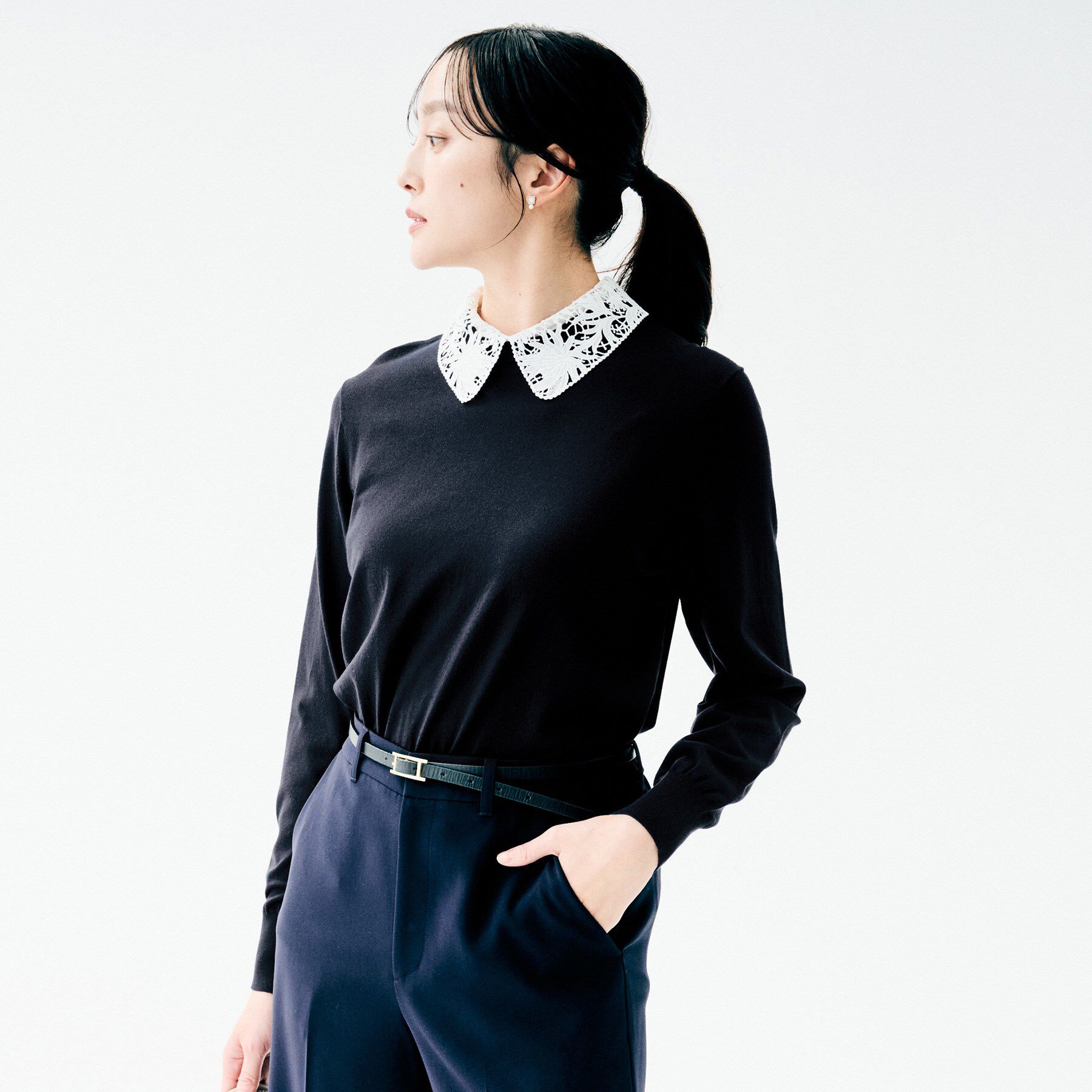 UNTITLED「【洗える/カジュアルフォーマル】2WAYレース襟ニットプルオーバー」|ニット・セーター|
