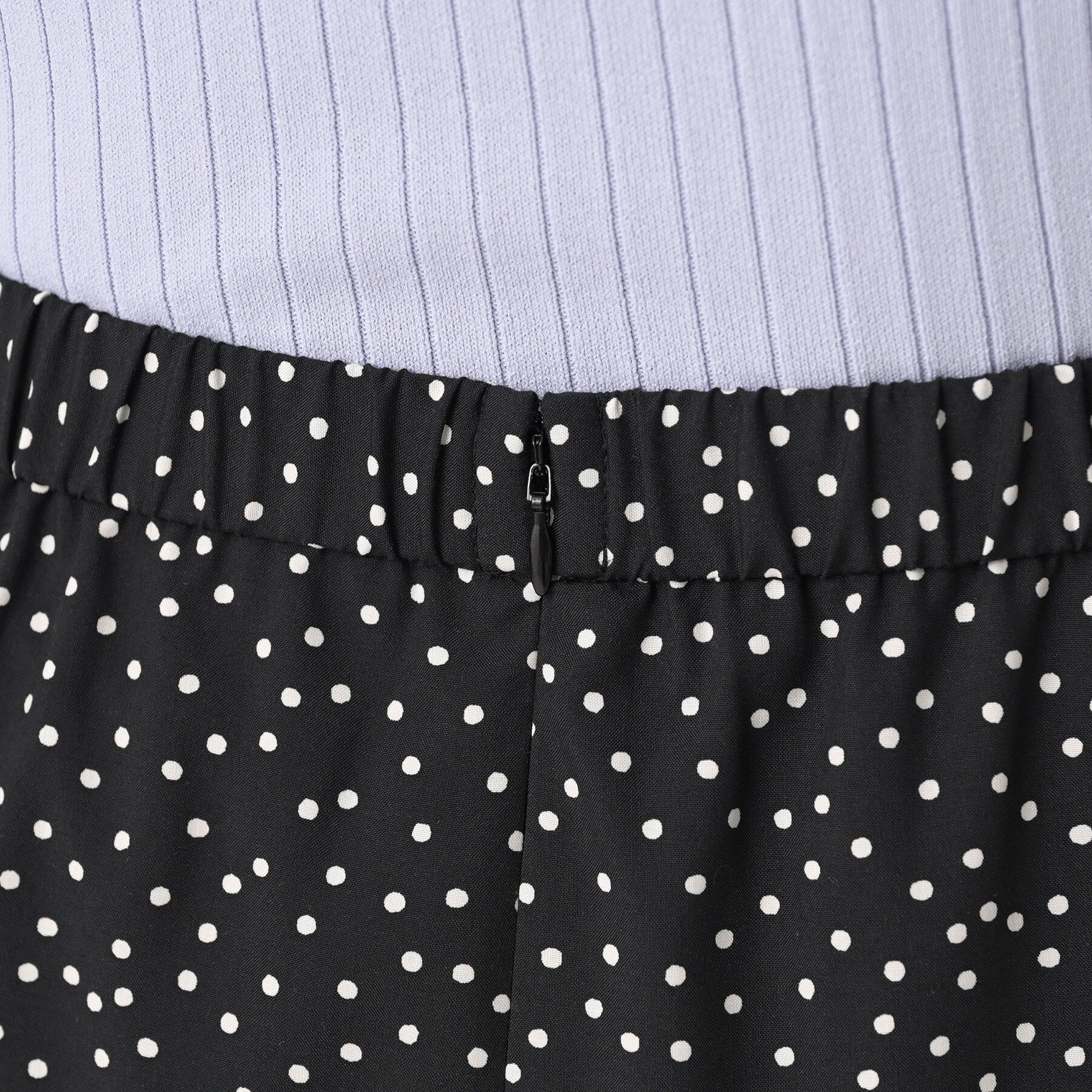 UNTITLED「【セットアップ可/後ろウエストゴム】ランダムドットスカート」|スカート|