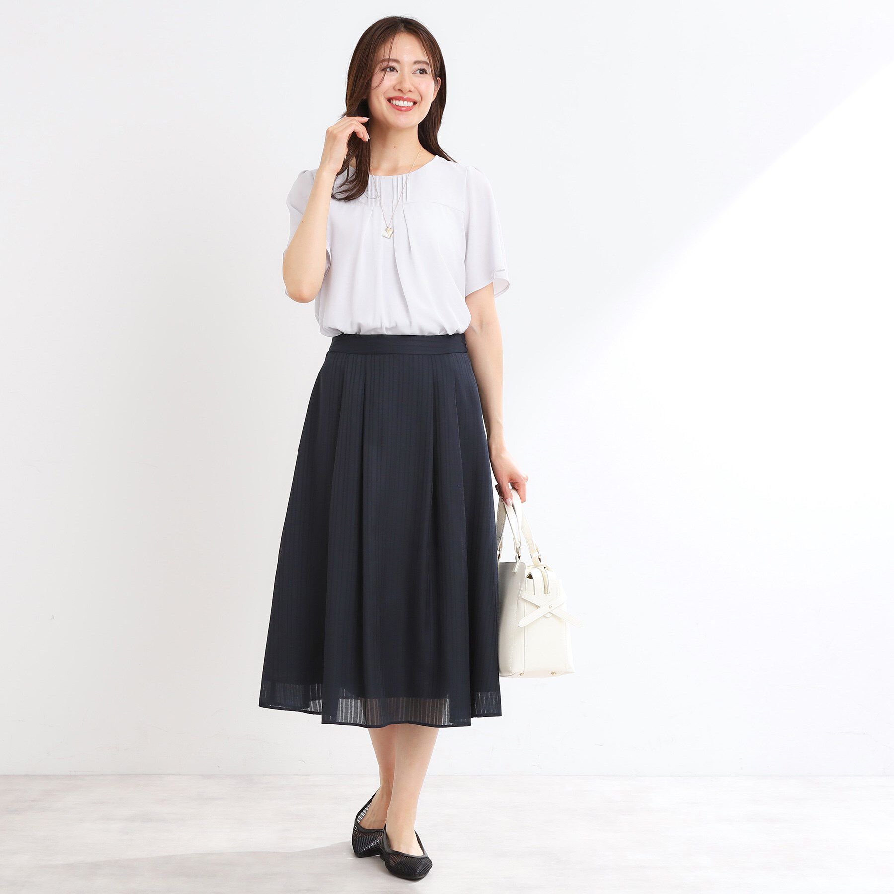 Reflect「【マシンウォッシュ可】横切替ピンタックデザインブラウス」|シャツ・ブラウス|