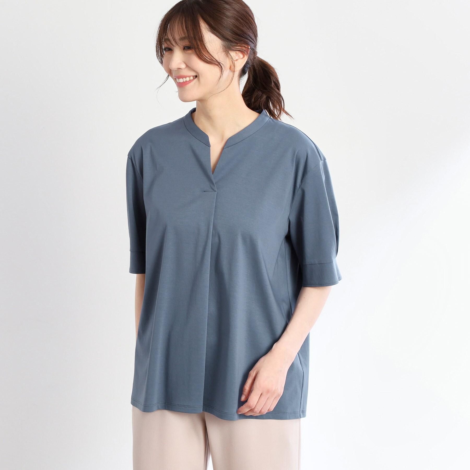 Reflect「【すっきり見え！長め丈／マシンウォッシュ可】スキッパーネックジャージトップス」|Tシャツ・カットソー|