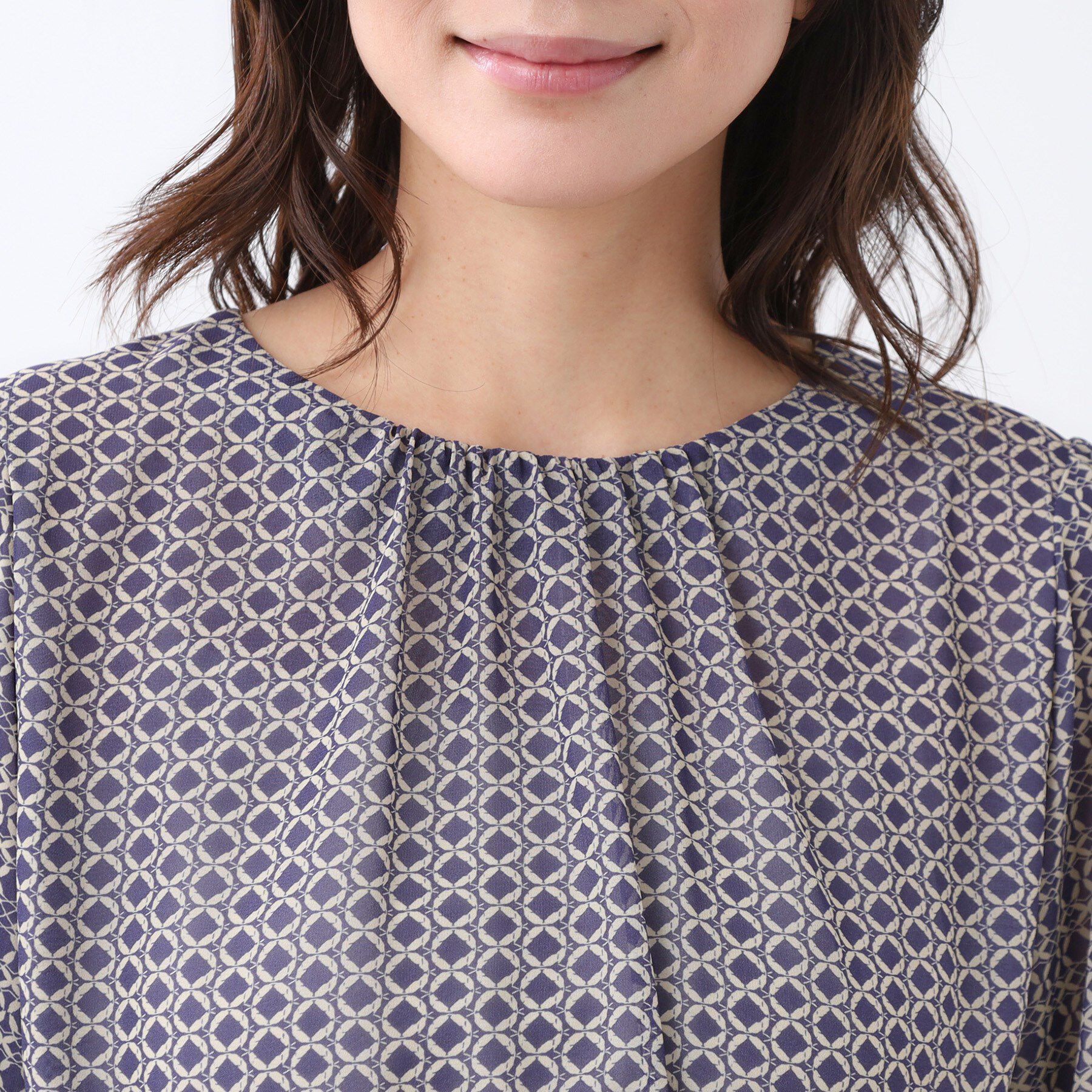 Reflect「【きちんと見え／セットアップ可／通勤におすすめ◎】ペプラムプリントブラウス」|シャツ・ブラウス|