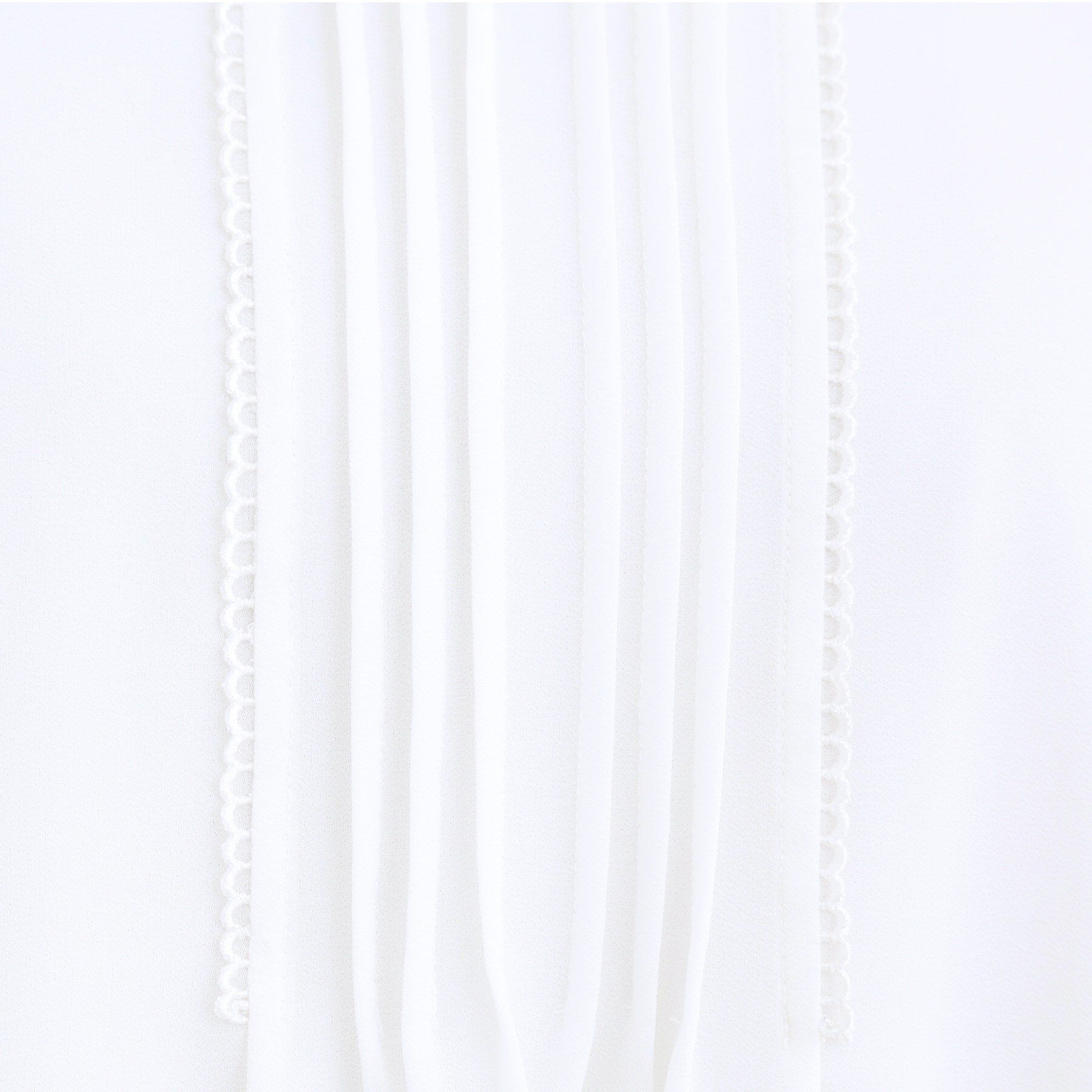 Reflect「【お仕事に◎】ピンタック&times;スカラレースブラウス」|シャツ・ブラウス|