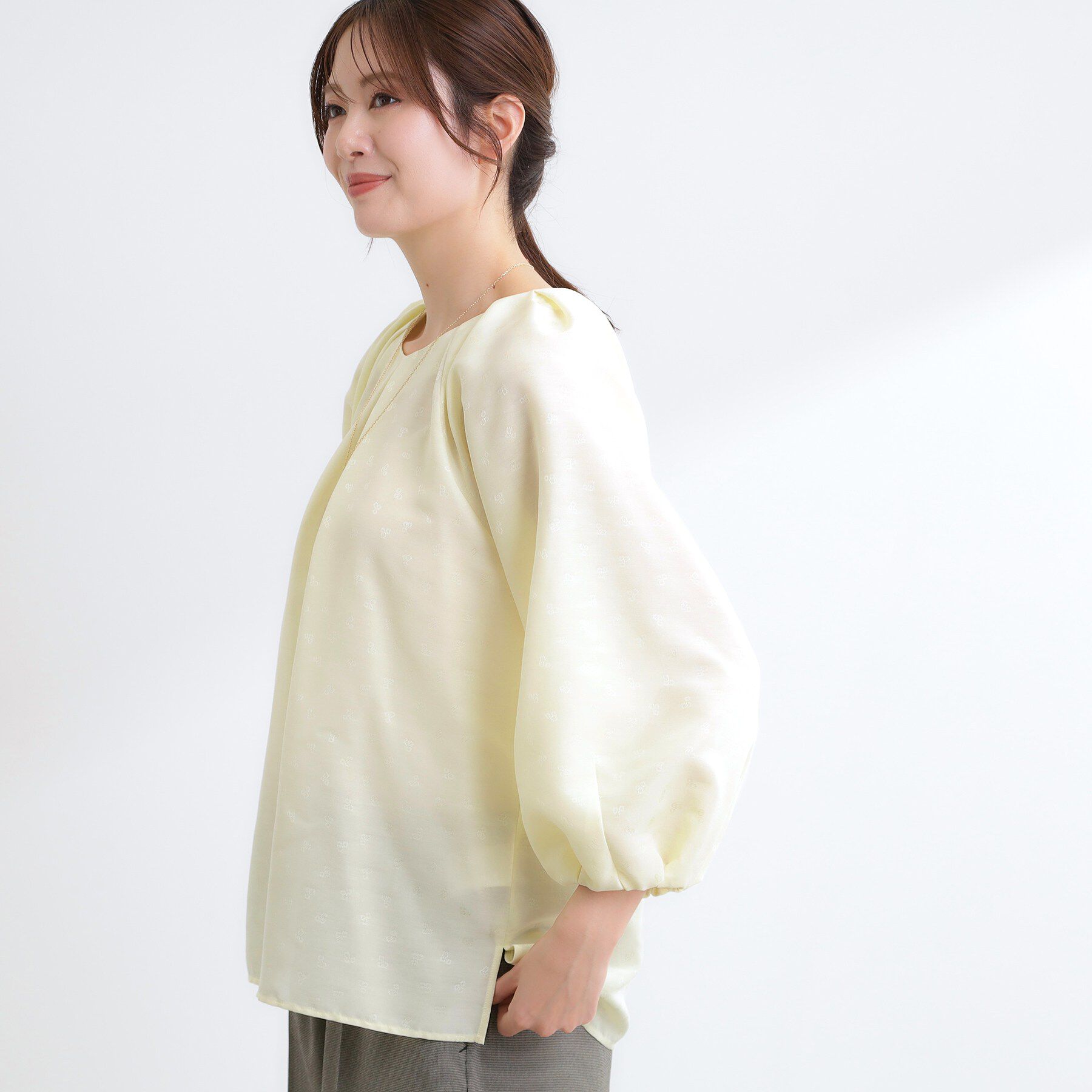 Reflect「ボリュームスリーブサテンジャカードブラウス」|シャツ・ブラウス|
