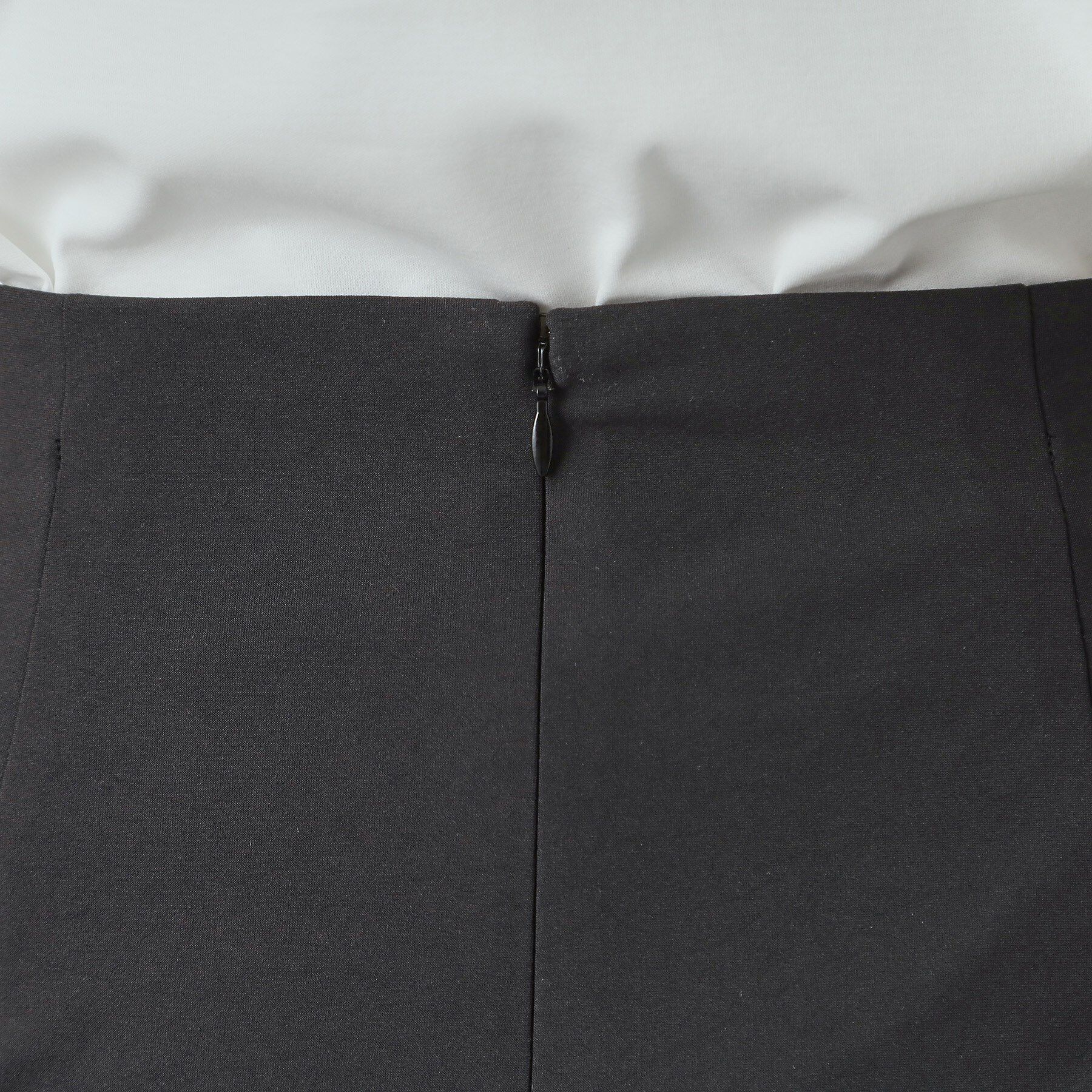 DRESSTERIOR「【洗える/ポケット付き】ストレッチナロースカート」|スカート|