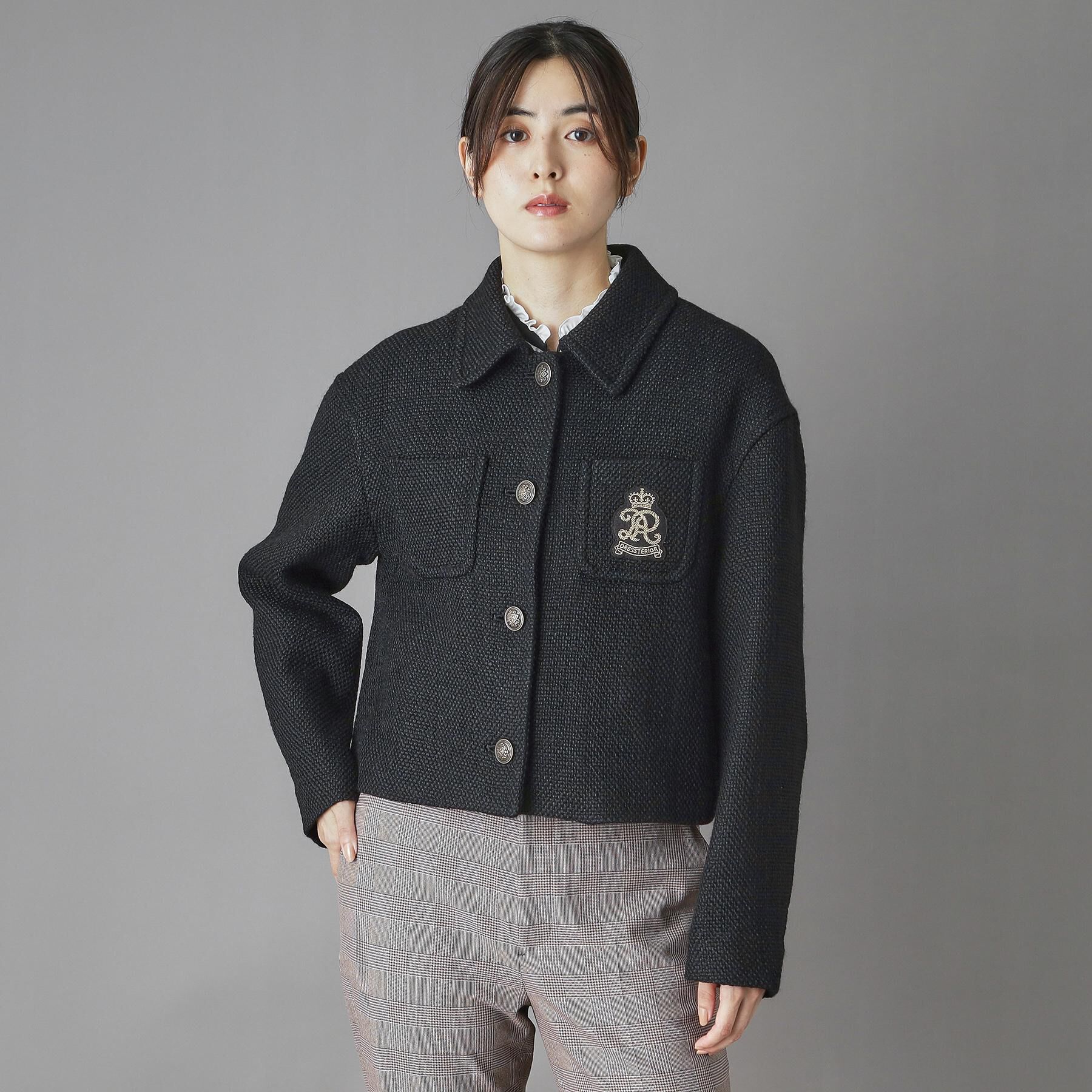 DRESSTERIOR「エンブレムショートブルゾン」|ブルゾン・スタジャン|