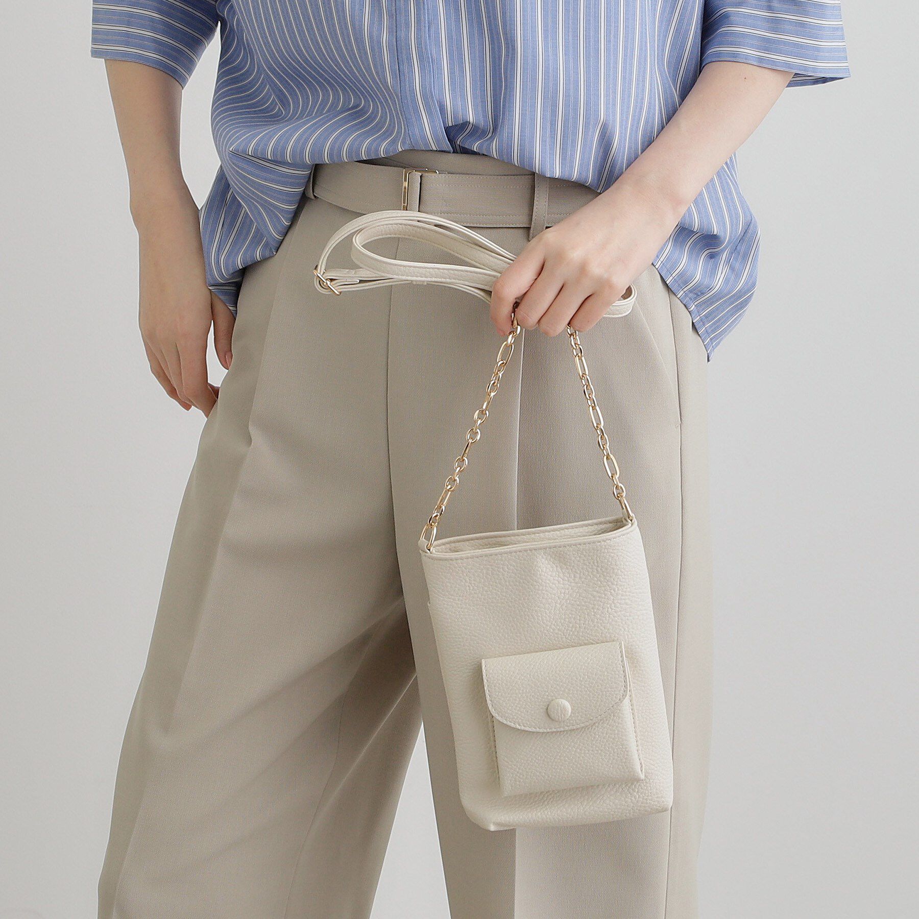 grove「クルミポケットサイドチェーンミニショルダー」|ショルダー・メッセンジャー|アイボリー(004)