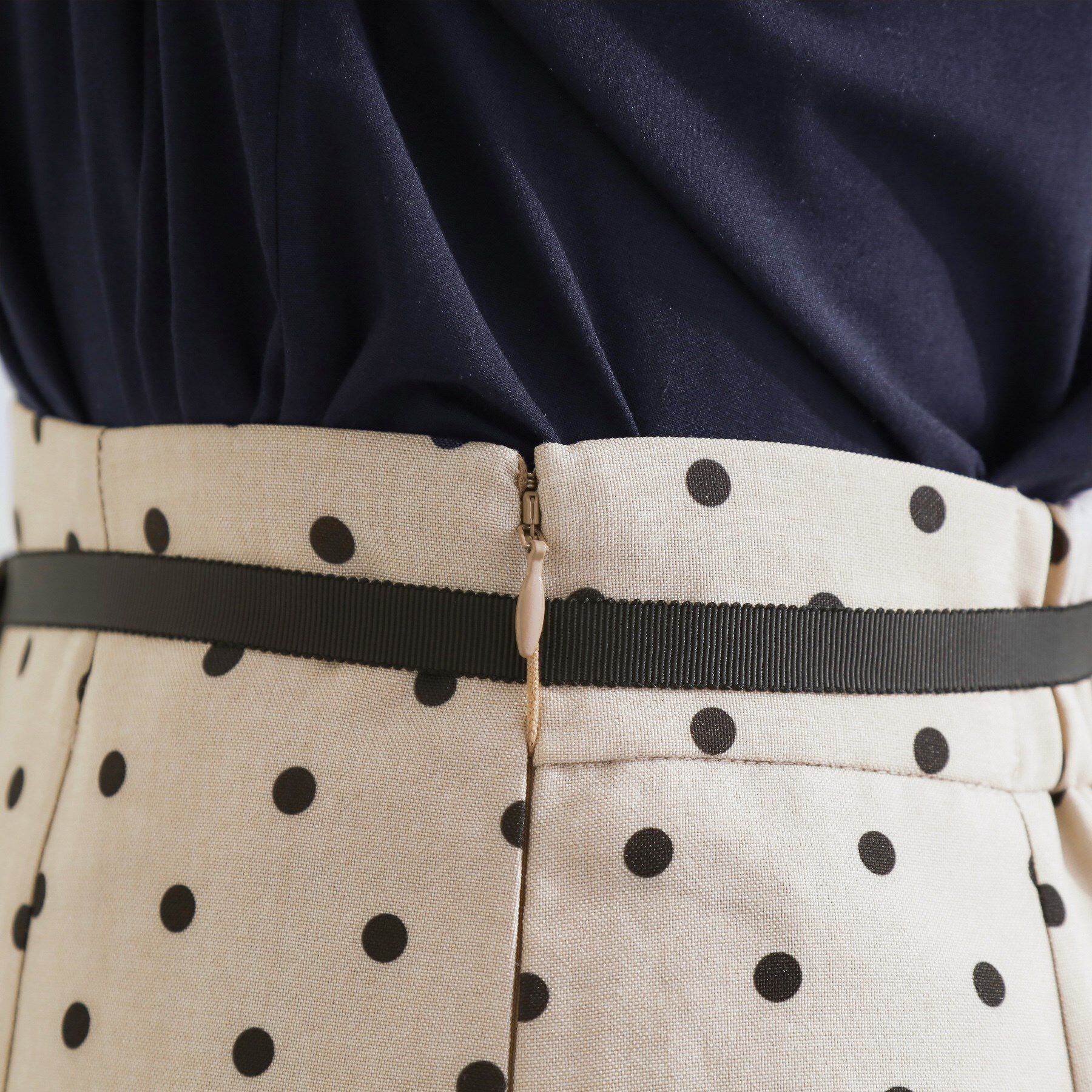 grove「ドットで華やぐ　軽やかマーメイドスカート」|スカート|