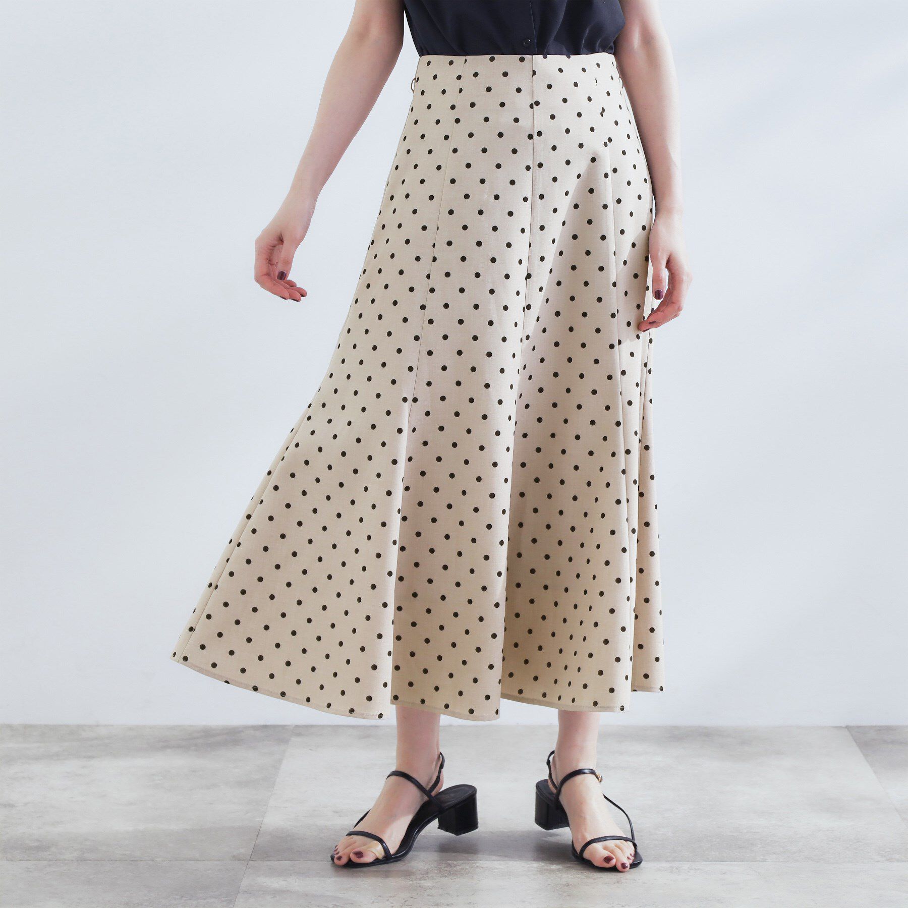 grove「ドットで華やぐ　軽やかマーメイドスカート」|スカート|