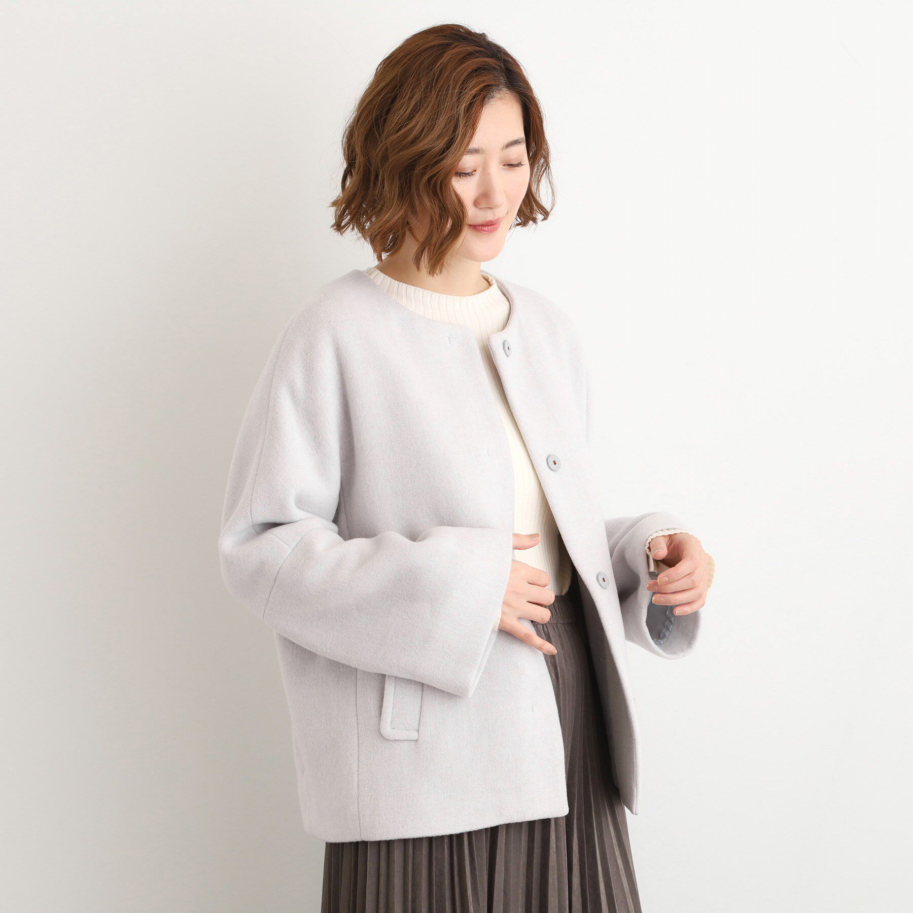 grove「【ウール混】軽やかに羽織れるショートコート」|ノーカラーコート|