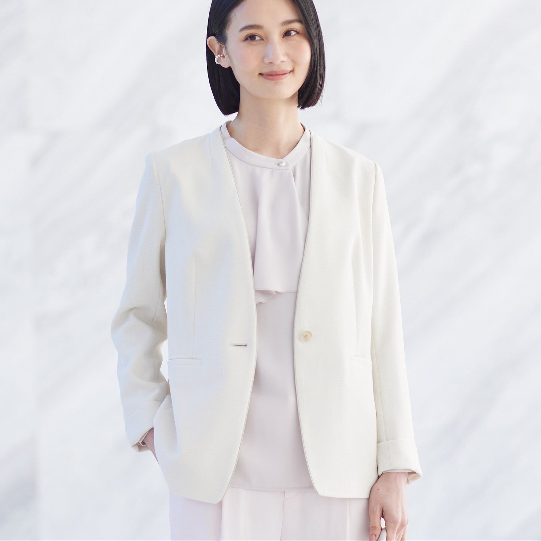 INDIVI「【洗える／スーツ】ノーカラージャケット」|スーツ|アイボリー(004)