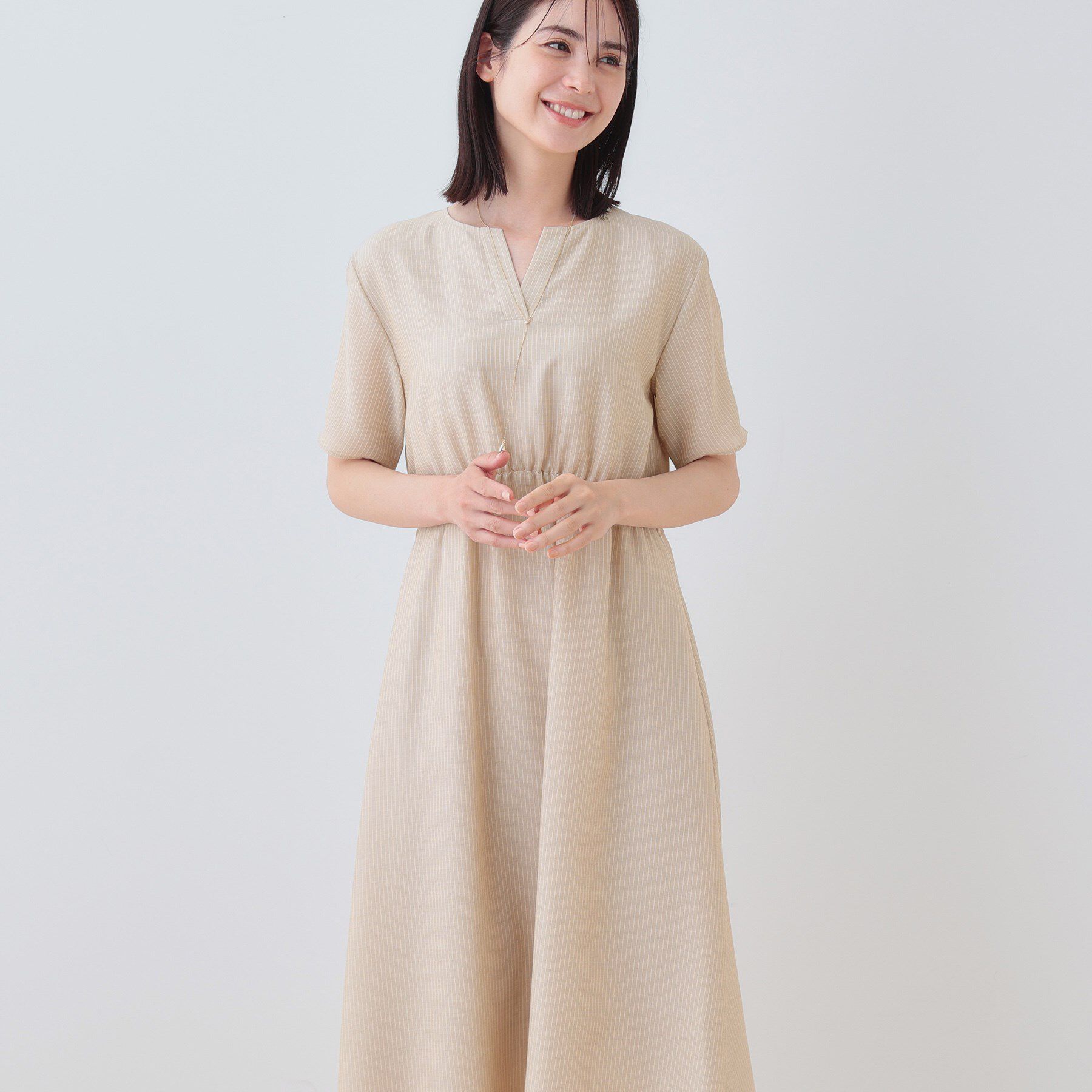 INDIVI「【洗える／エアリー】ハイウエストワンピース」|ワンピース|ライトベージュ(35