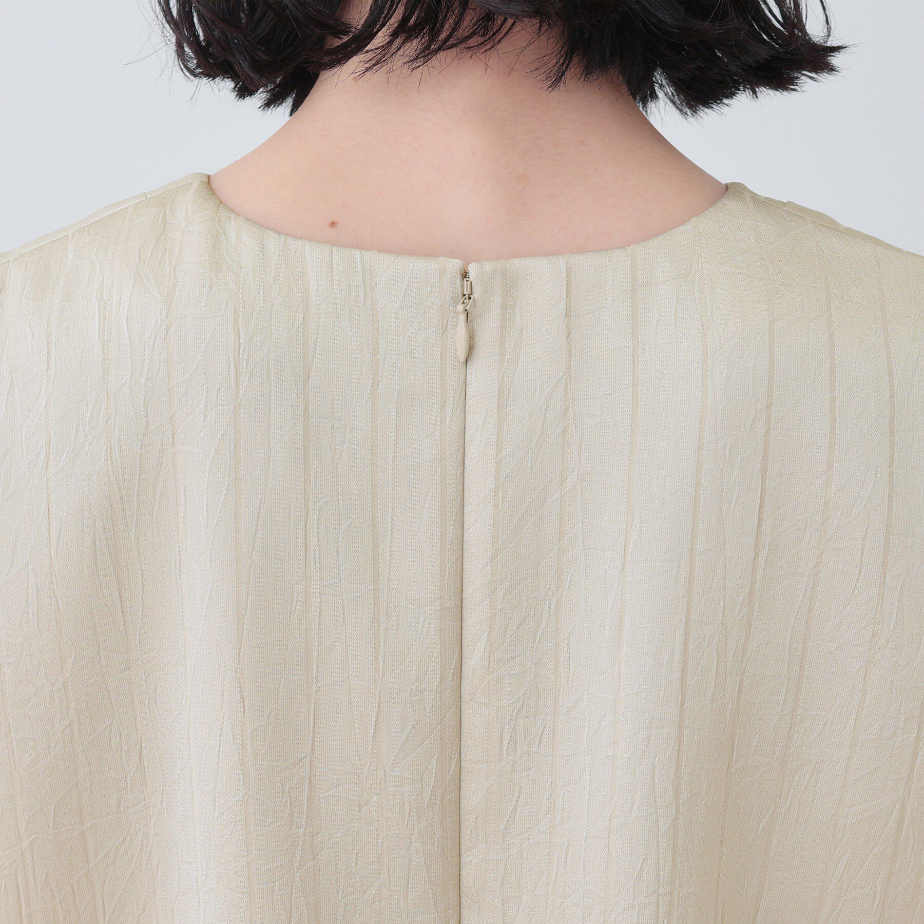 INDIVI「【洗える／UVケア／セット見え】ストライプ柄サテンワンピース」|ワンピース|