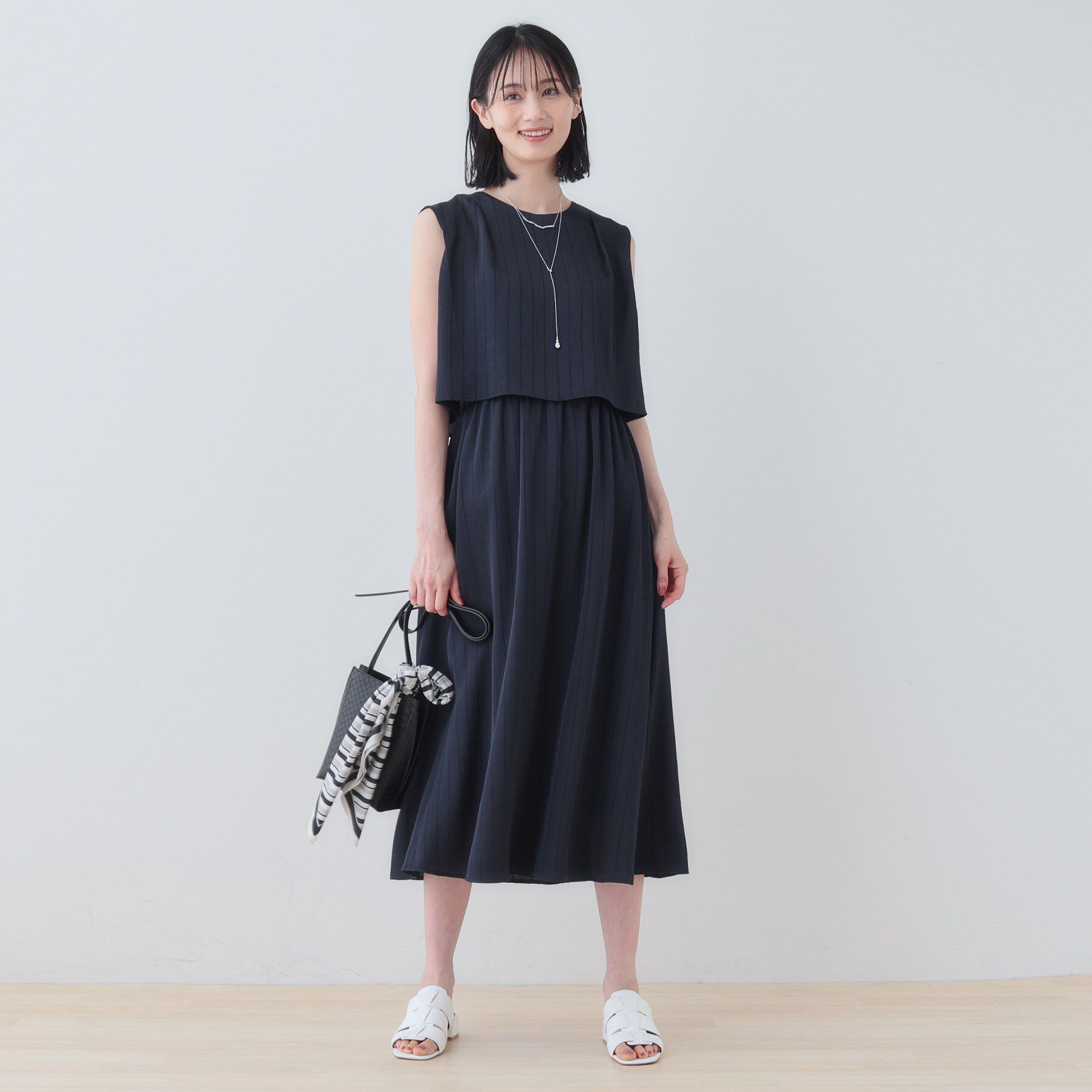 INDIVI「【洗える／UVケア／セット見え】ストライプ柄サテンワンピース」|ワンピース|