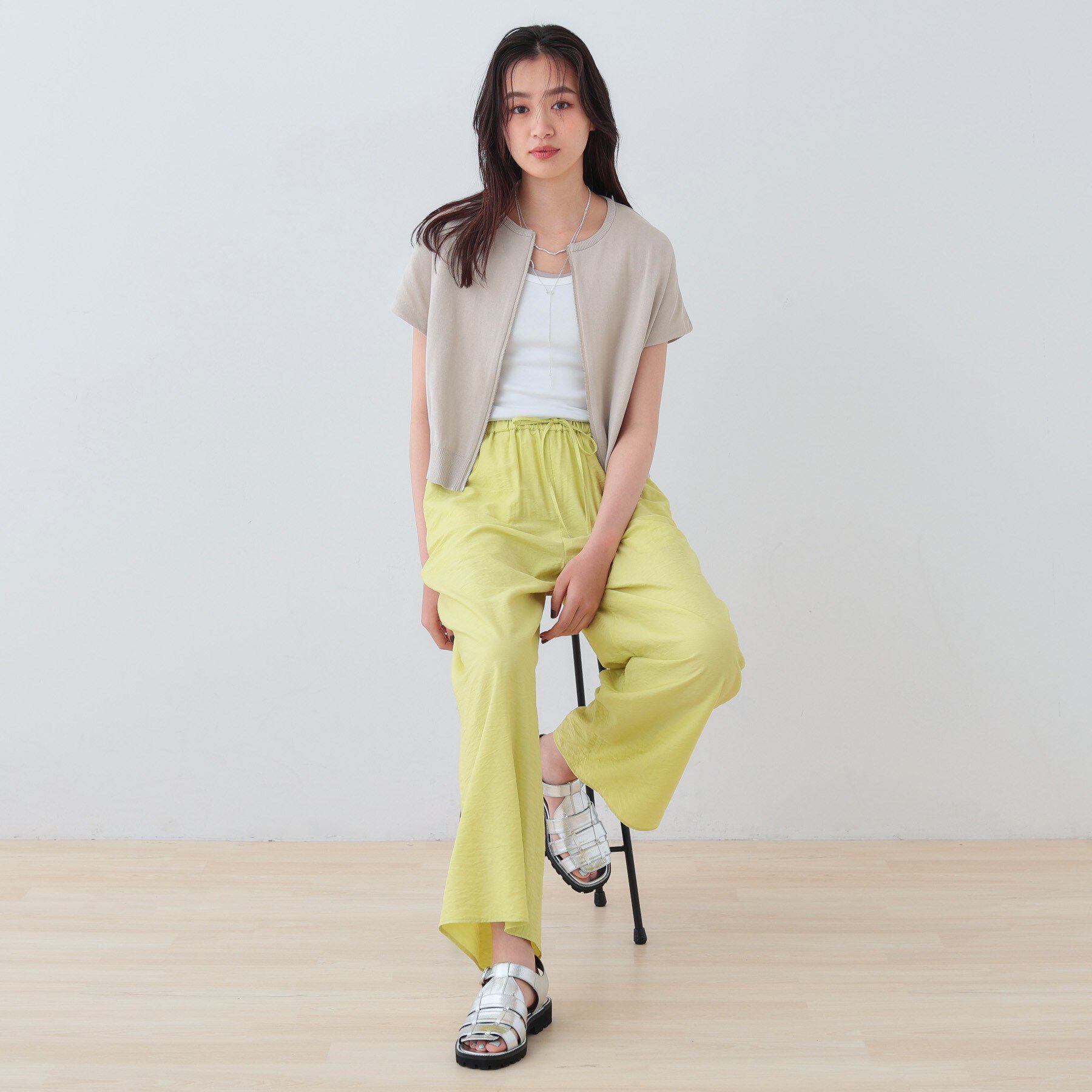 INDIVI「【洗える】ブルゾン風ジップニットベスト」|ニット・セーター|