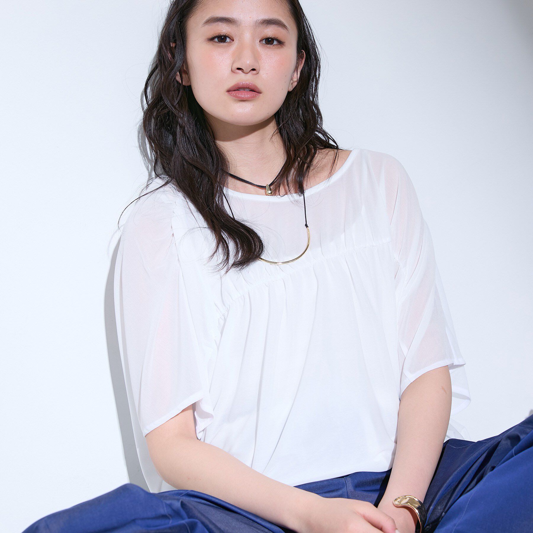 INDIVI「【洗える／体型カバー】シャーリングシアートップス」|Tシャツ・カットソー|ホワイト(001)