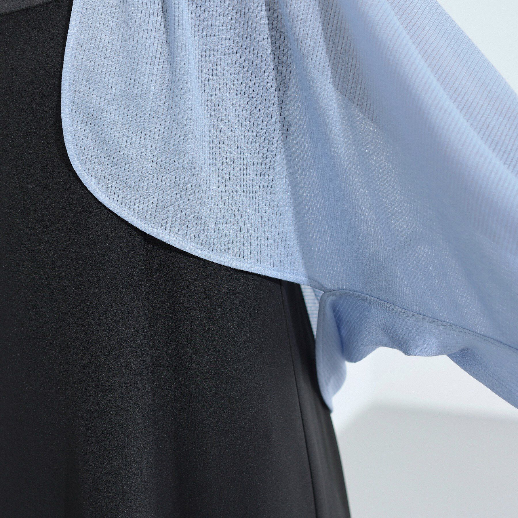 INDIVI「【軽く羽織れる】ボレロカーディガン」|カーディガン|