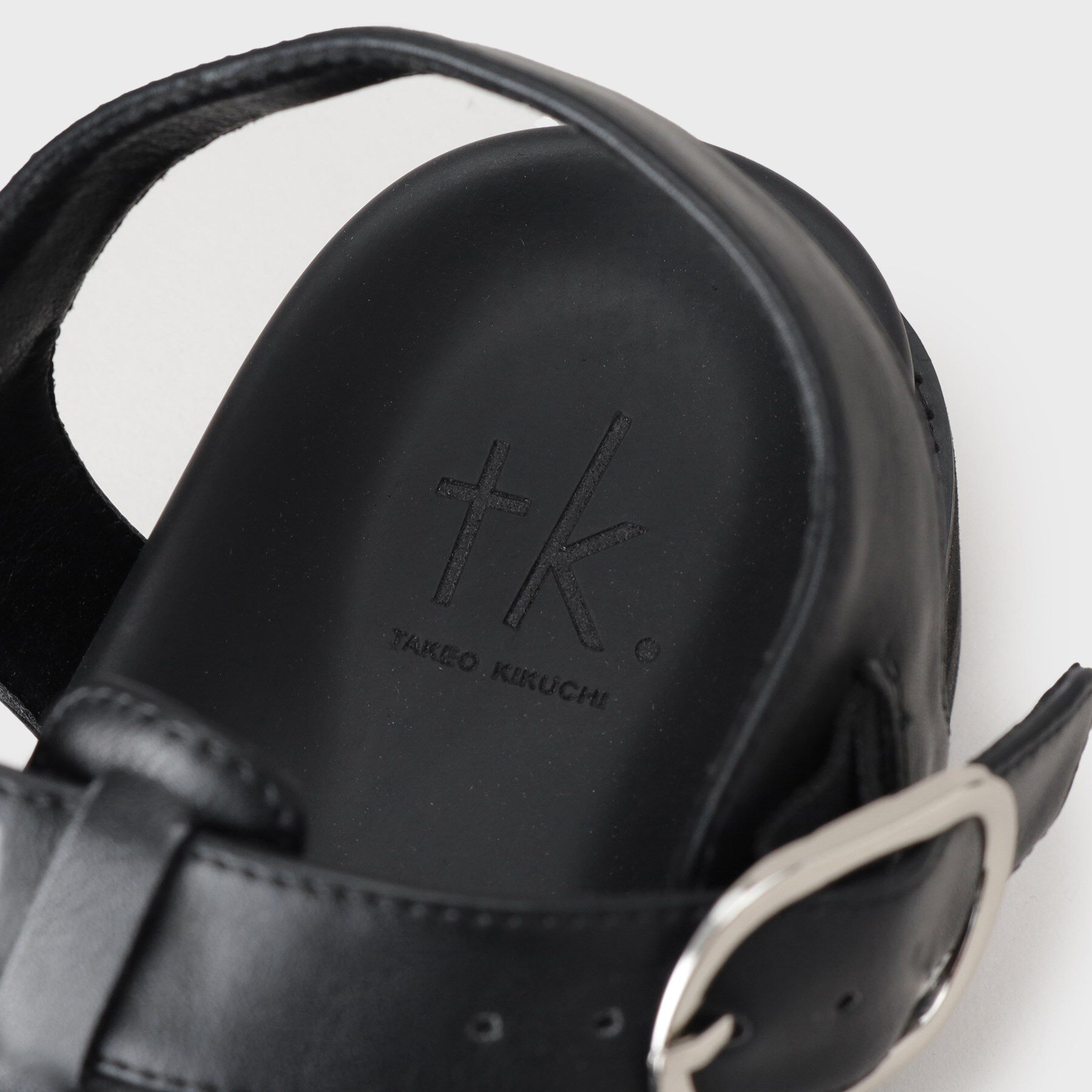 tk.TAKEO KIKUCHI「身長＋4.2cmアソートシャークソールボリュームサンダル」|サンダル|