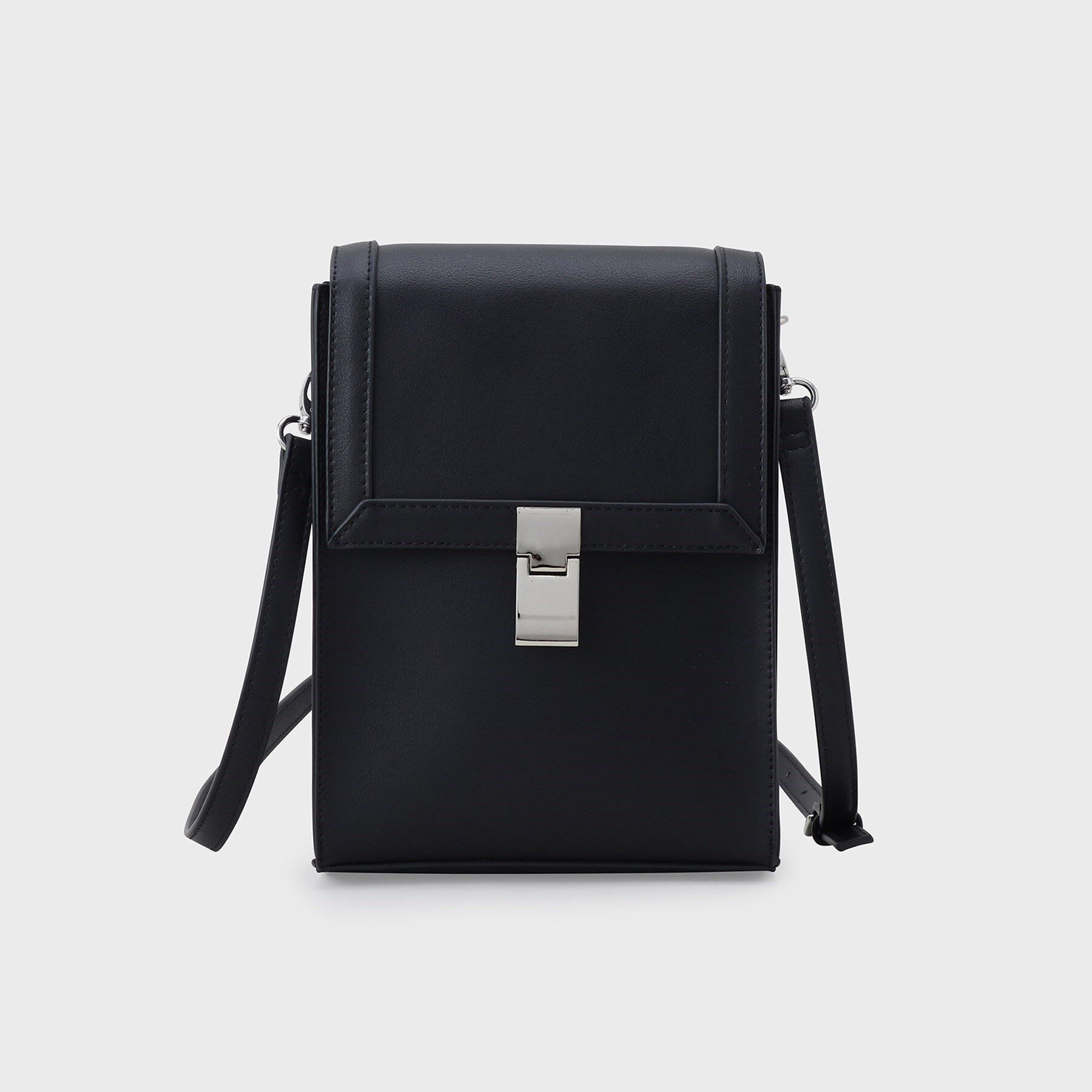 tk.TAKEO KIKUCHI「スクエアボックスショルダーバッグ（ユニセックスアイテム）」|ショルダー・メッセンジャー|